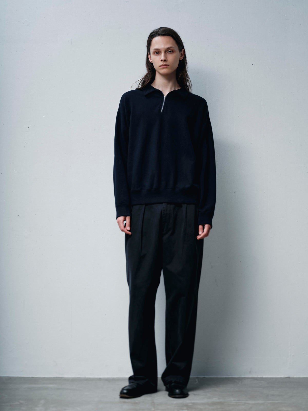FOUNDOUR COTTON WIDE TUCK CHINOS BLACK(ファウンダコットンワイドチノブラック)|ONLINE BOUTIQUE(オンラインブティック)