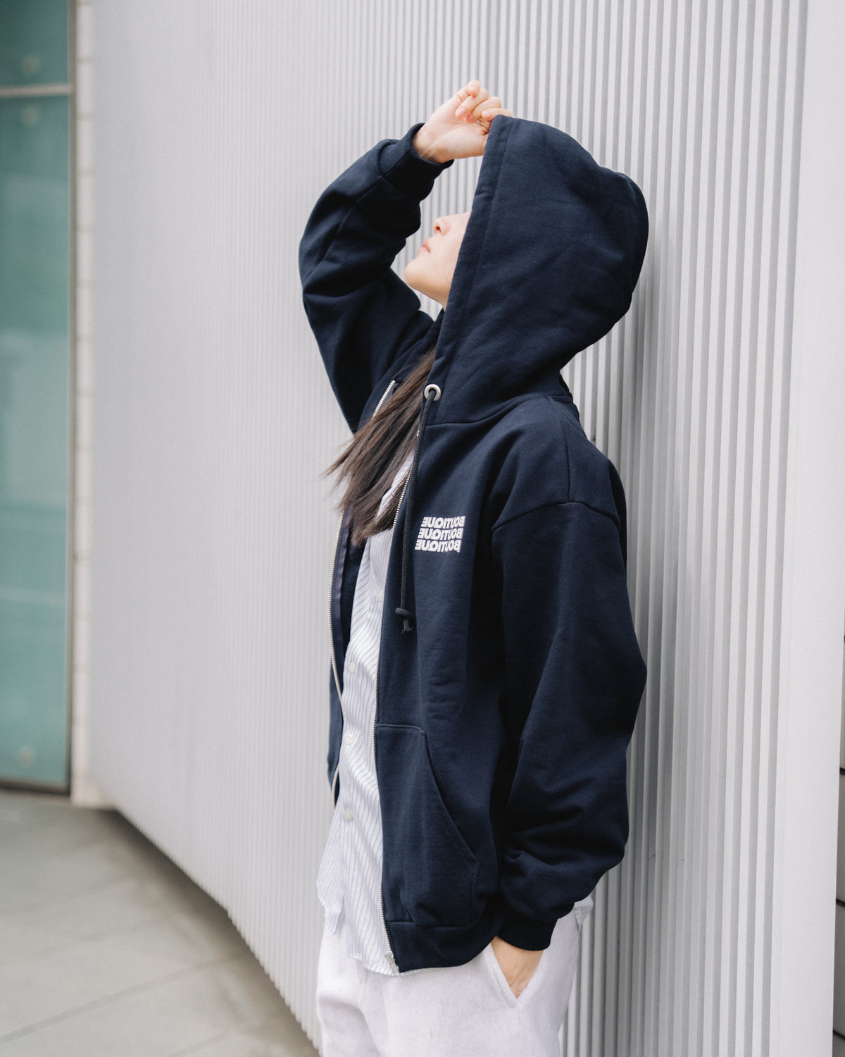 BOUTIQUE ZIP UP HOODIE NAVY(ブティックジップアップフーディーネイビー)|ONLINE BOUTIQUE(オンラインブティック)