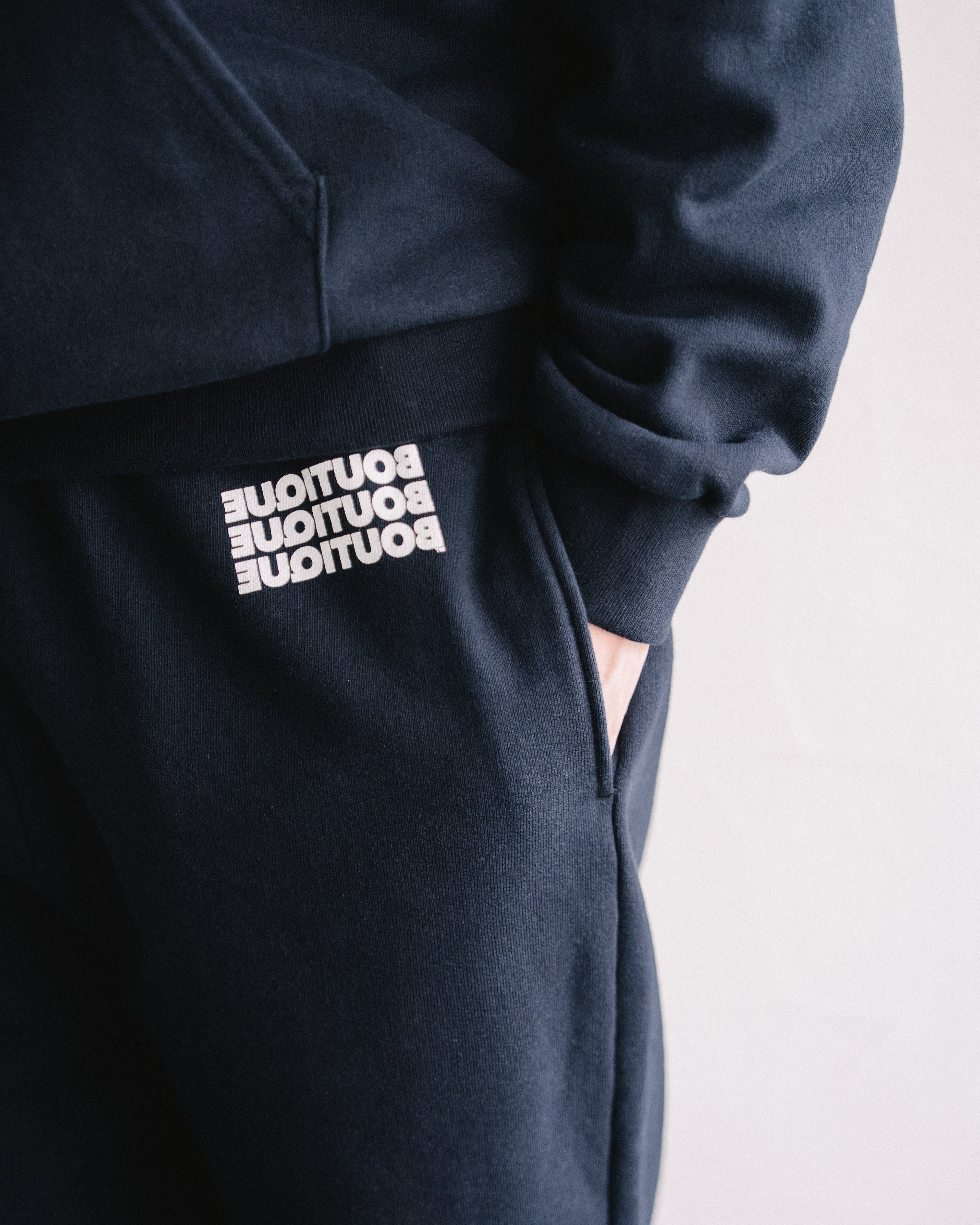 BOUTIQUE SWEAT PANTS NAVY(ブティックスウェットパンツネイビー)|ONLINE BOUTIQUE(オンラインブティック)
