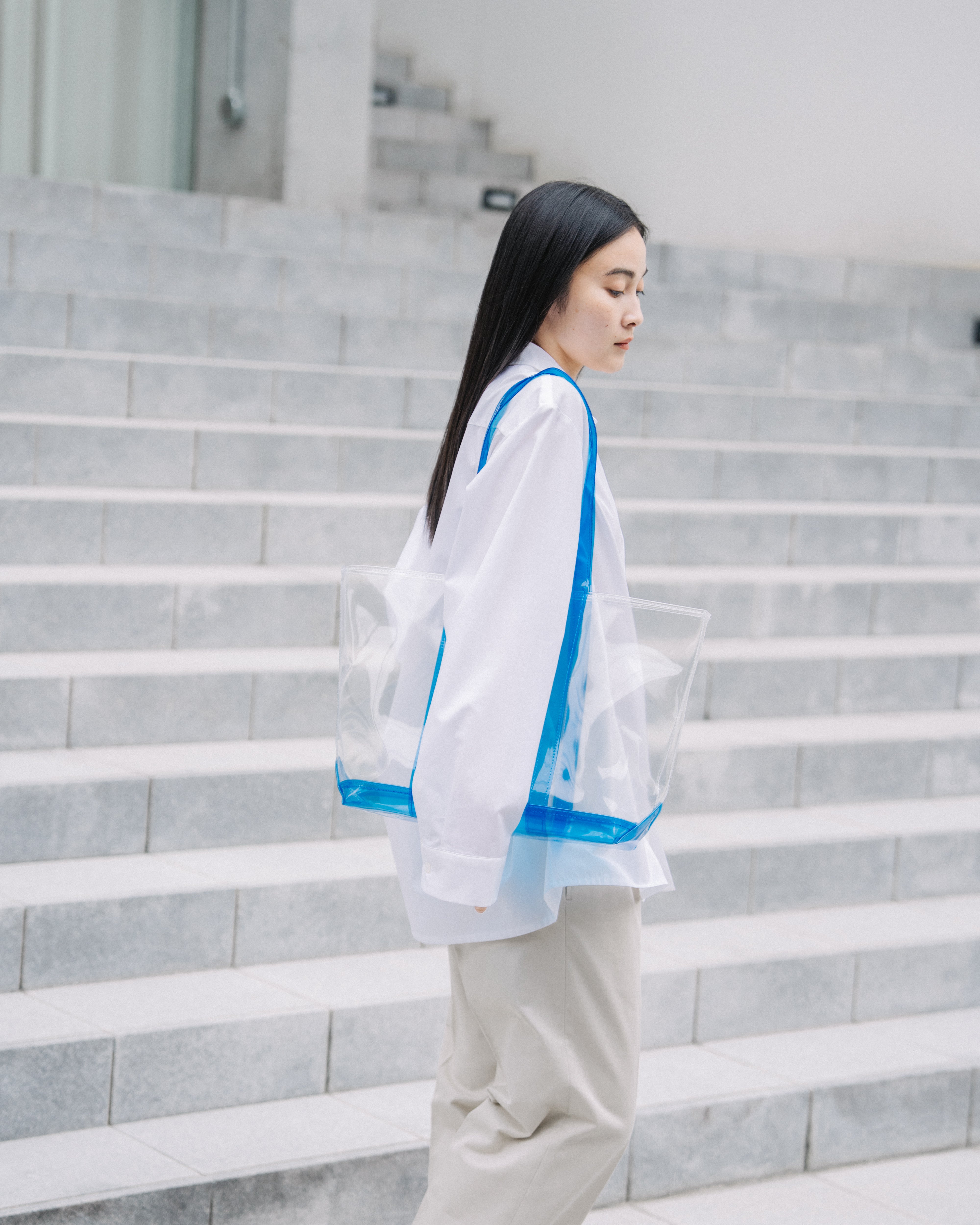 NEWBOOK SEASIDE MEDIUM CLEAR/BLUE（ニューブックシーサイドエムクリアブルー）｜ONLINE BOUTIQUE（オンラインブティック）