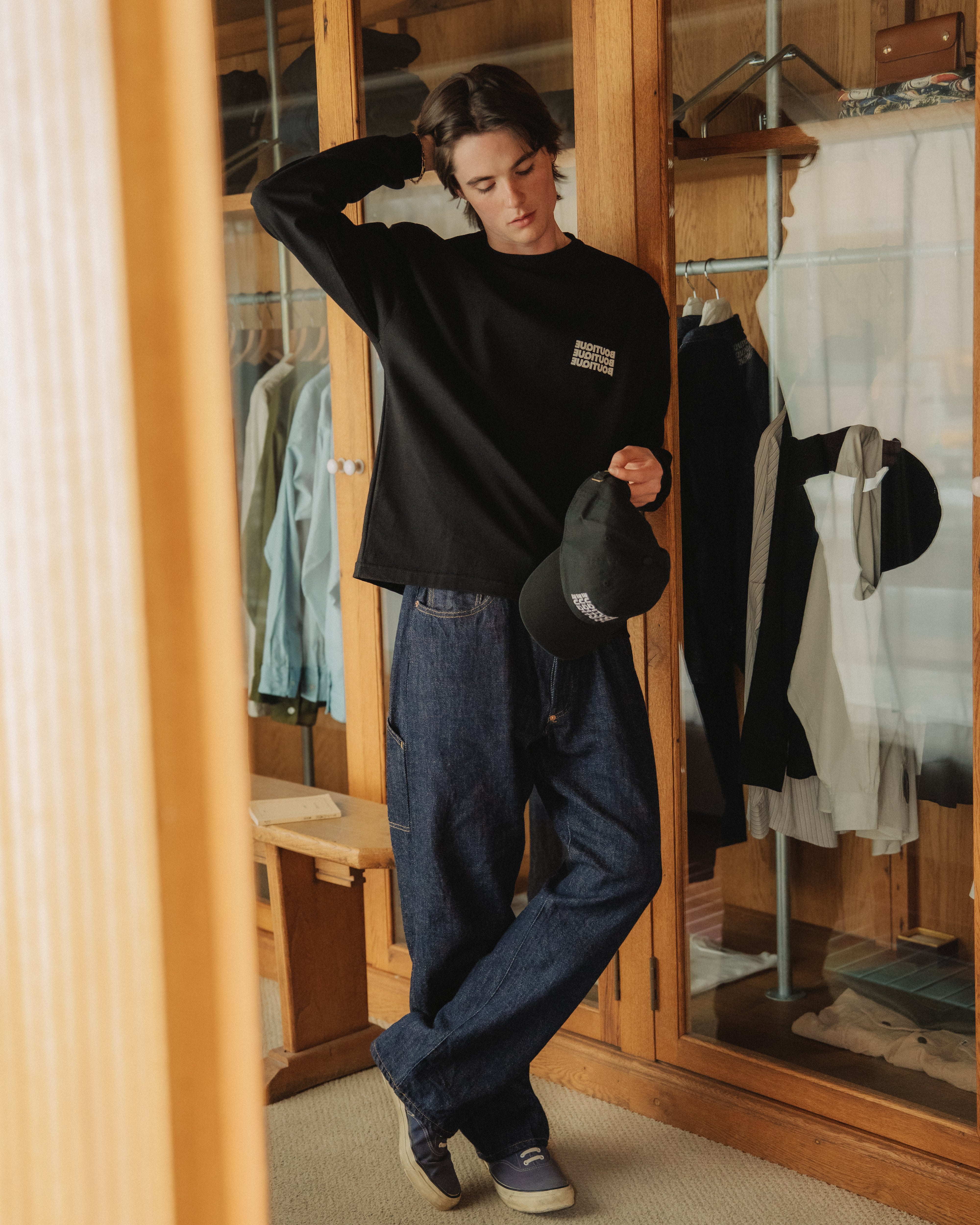 BOUTIQUE LONG SLEEVE TEE BLACK（ブティックロングスリーブTシャツブラック）｜ONLINE BOUTIQUE（オンラインブティック）