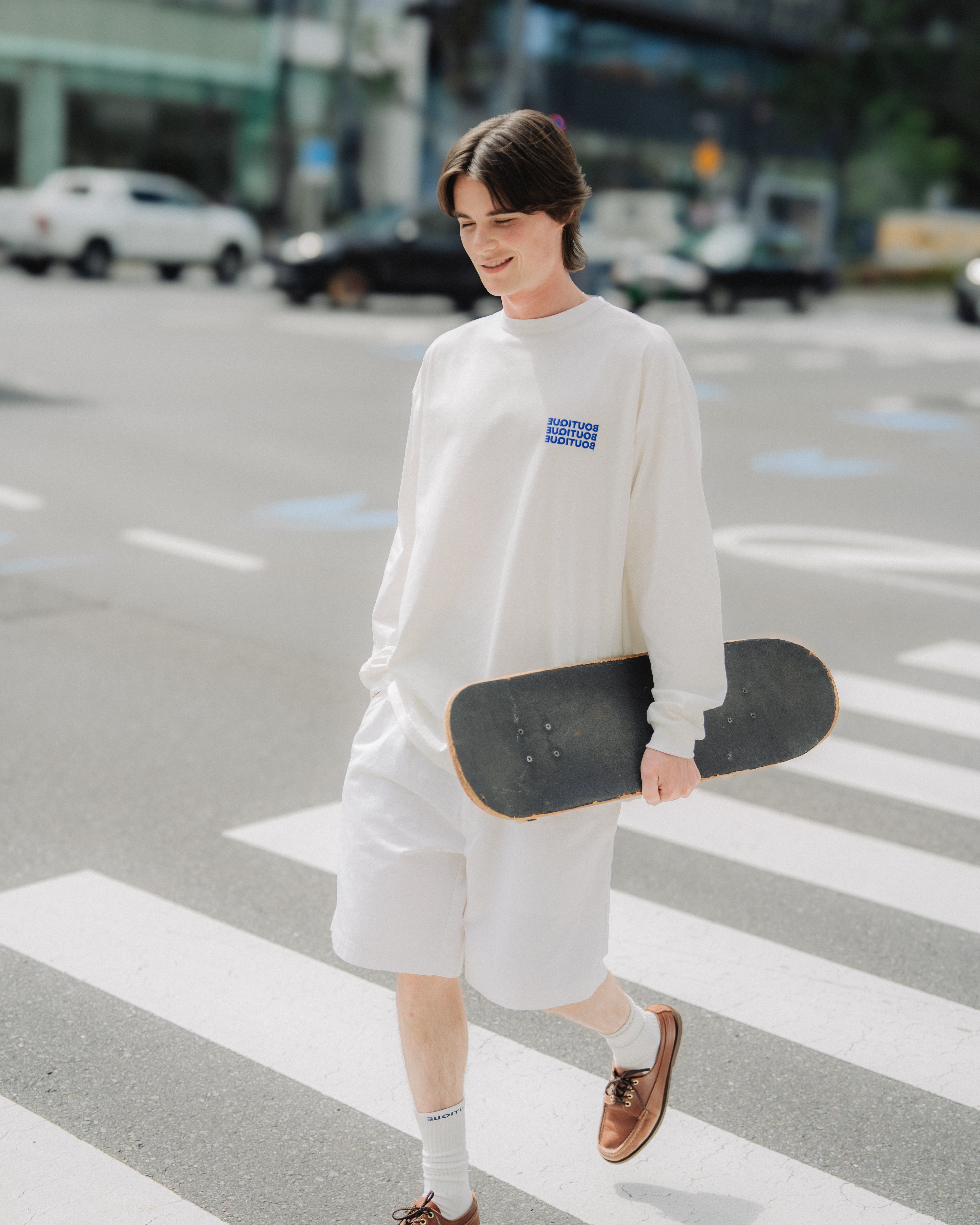 BOUTIQUE LONG SLEEVE TEE WHITE（ブティックロングスリーブTシャツホワイト）｜ONLINE BOUTIQUE（オン
