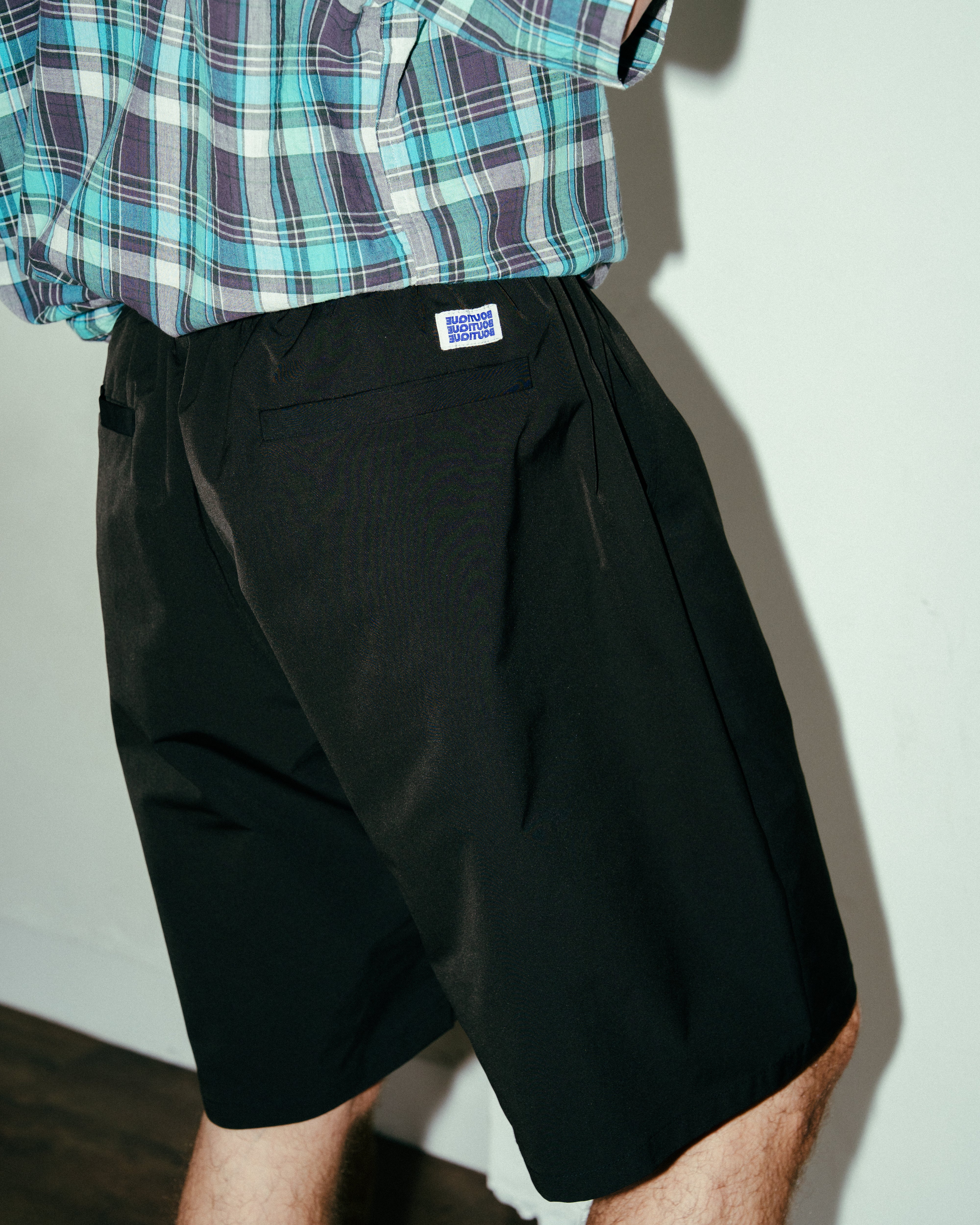 BOUTIQUE WIDE EASY SHORTS BLACK（ブティックワイドイージーショーツブラック）｜ONLINE BOUTIQUE（オンラインブティック）