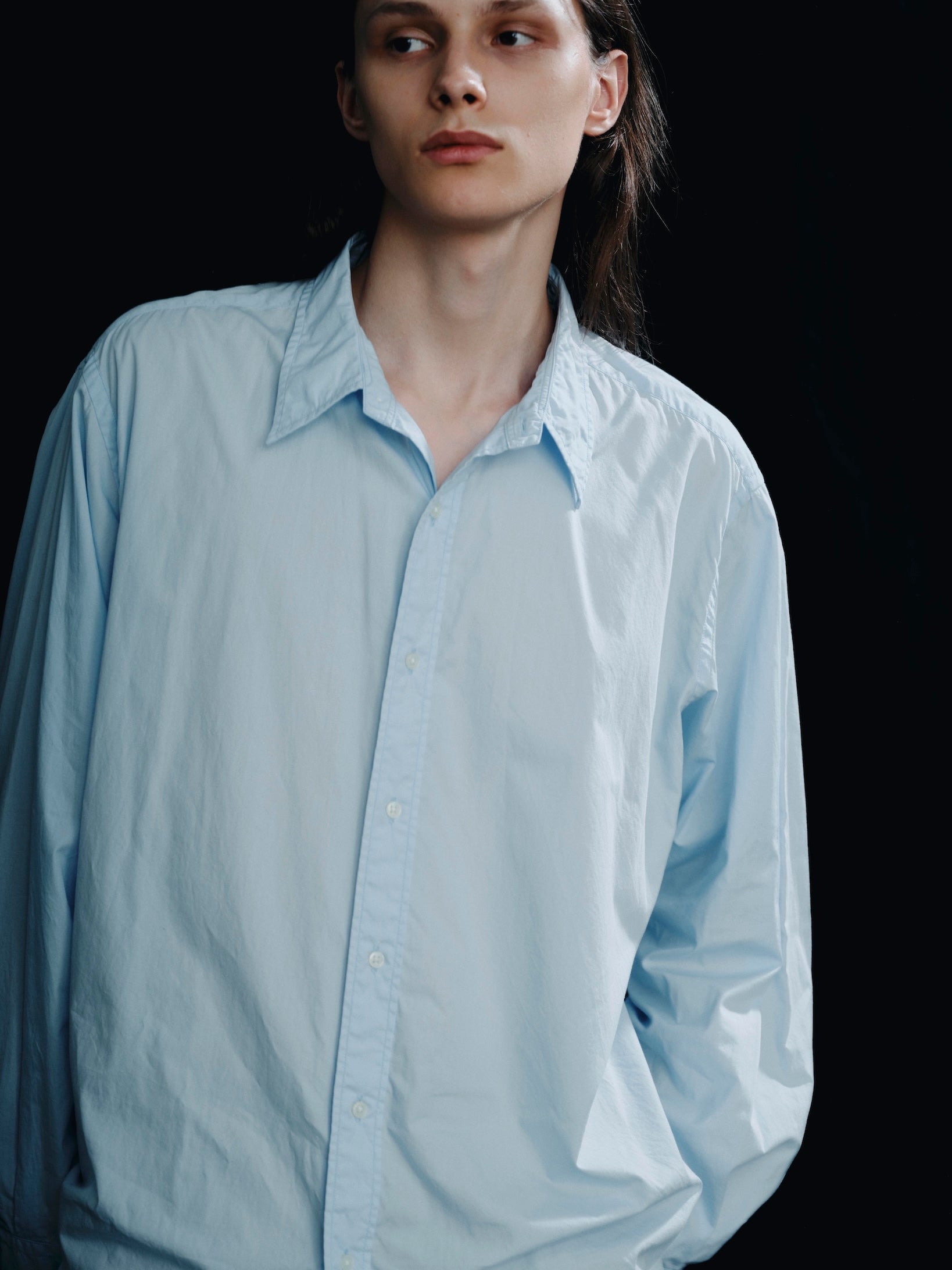 FOUNDOUR COTTON BROAD REGULAR COLLAR SHIRT BLUE（ファウンダコットンブロードレギュラーカラーシャツブルー）｜ONLINE BOUTIQUE（オンラインブティック）