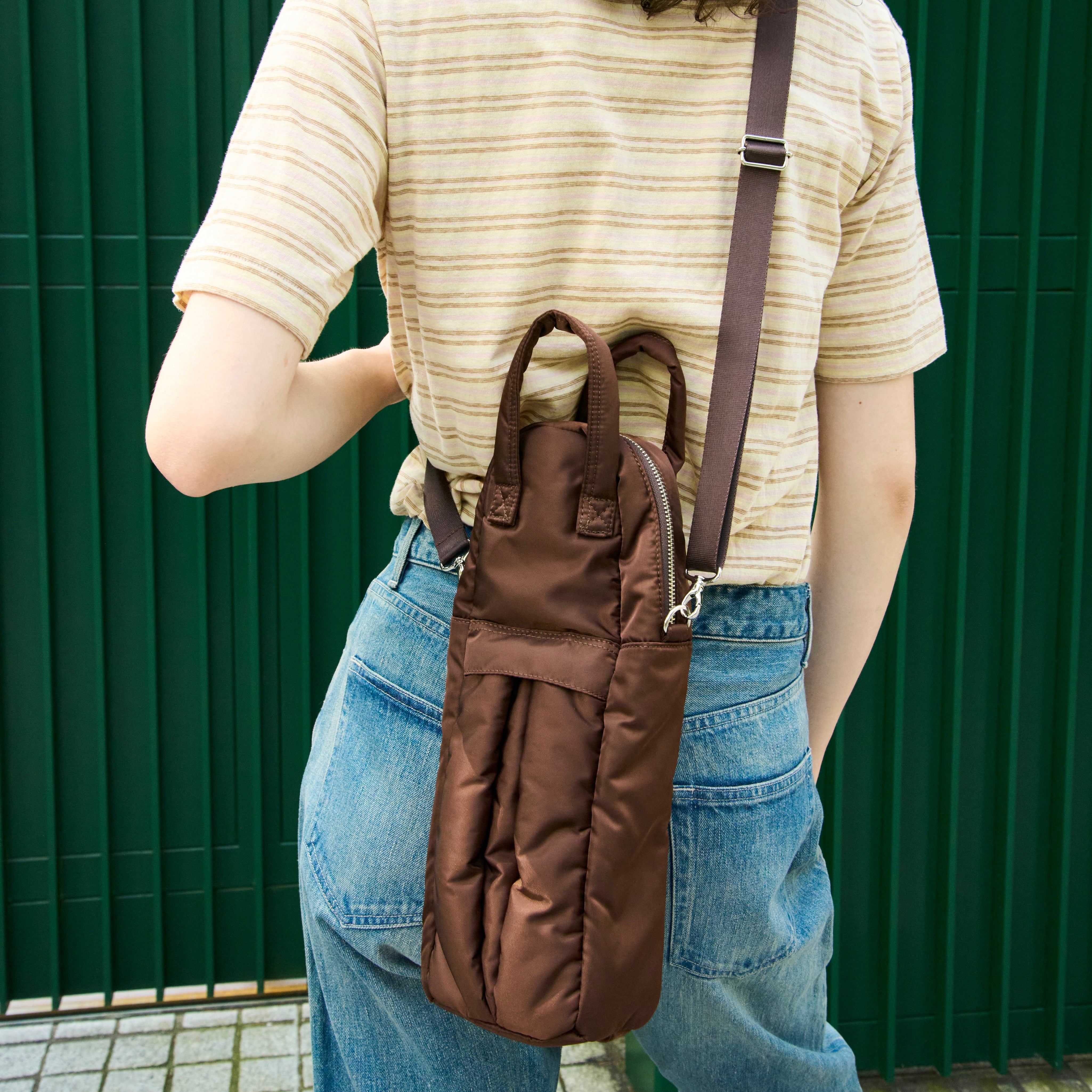 NEWBOOK HANG OUT RECTANGLE BROWN（ニューブックハングアウトリクタングルブラウン）｜ONLINE BOUTIQUE（オンラインブティック）