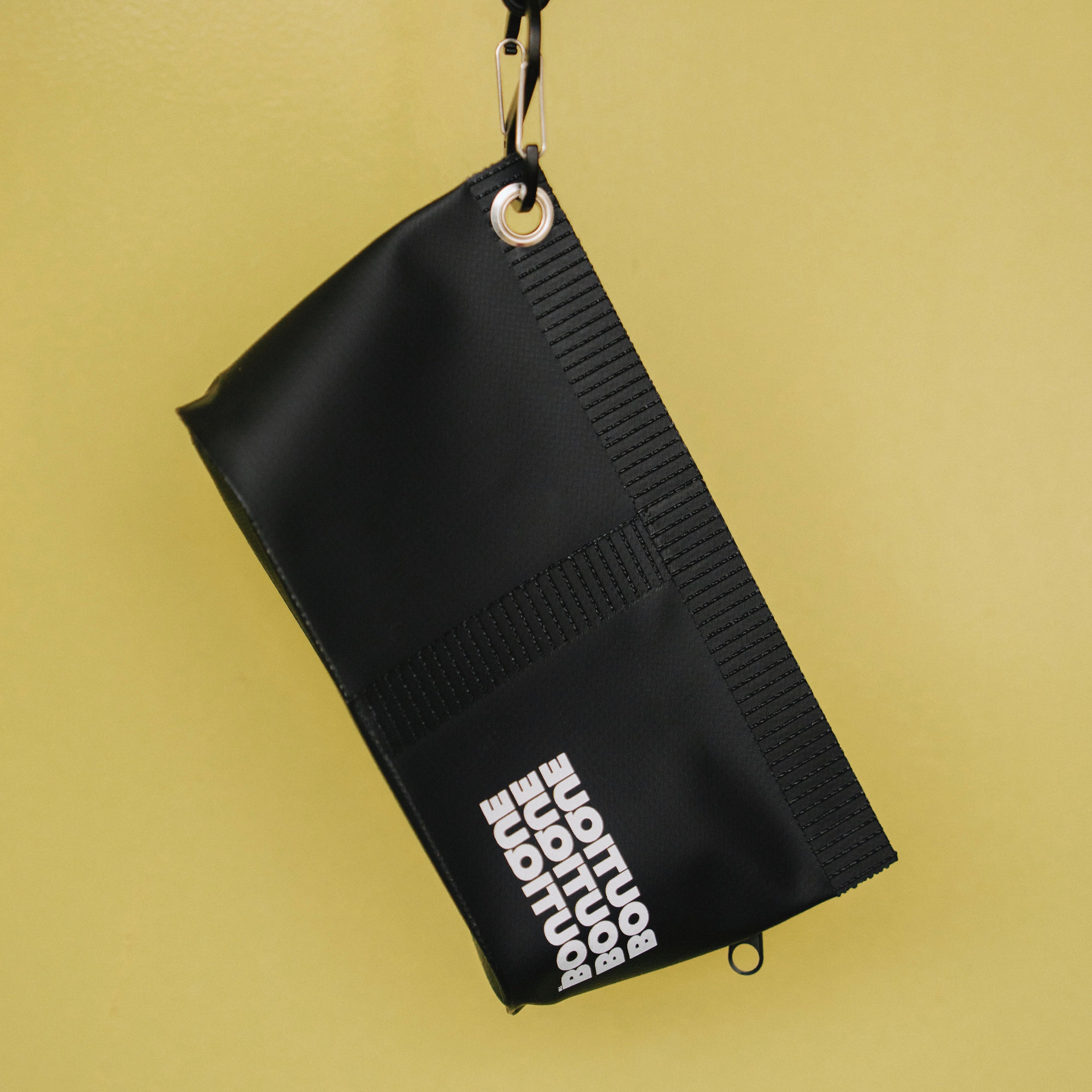 BOUTIQUE UTILITY POUCH & BIC PEN BLACK（ブティックユーティリティポーチ&ビックペンブラック）｜ONLINE BOUTIQUE（オンラインブティック）