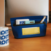 BOUTIQUE UTILITY POUCH & BIC PEN BLUE（ブティックユーティリティポーチ&ビックペンブルー）｜ONLINE BOUTIQUE（オンラインブティック）