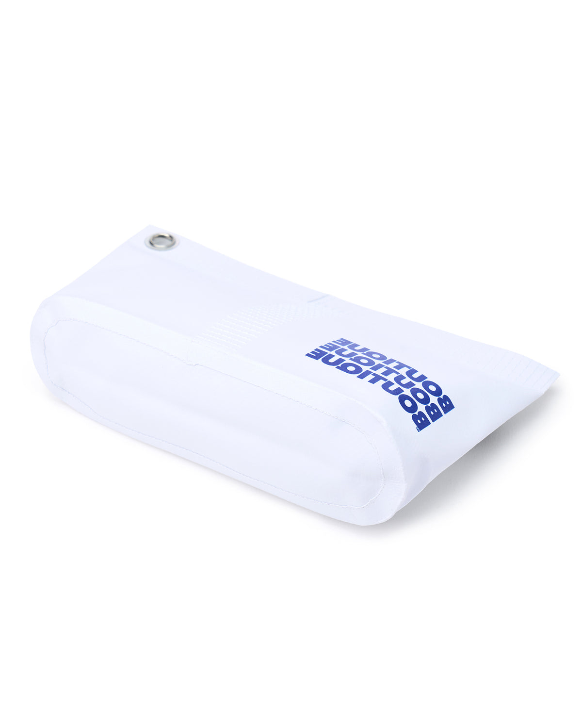 BOUTIQUE UTILITY POUCH & BIC PEN WHITE（ブティックユーティリティポーチ&ビックペンホワイト）｜ONLINE BOUTIQUE（オンラインブティック）