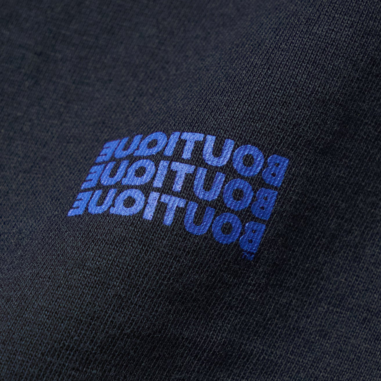 BOUTIQUE × FRUIT OF THE LOOM IT'S OUR DAILY 2PACK TEE NAVY（ブティック×フルーツオブザルームイッツアワーデイリーツーパックTシャツネイビー）｜ONLINE BOUTIQUE（オンラインブティック）