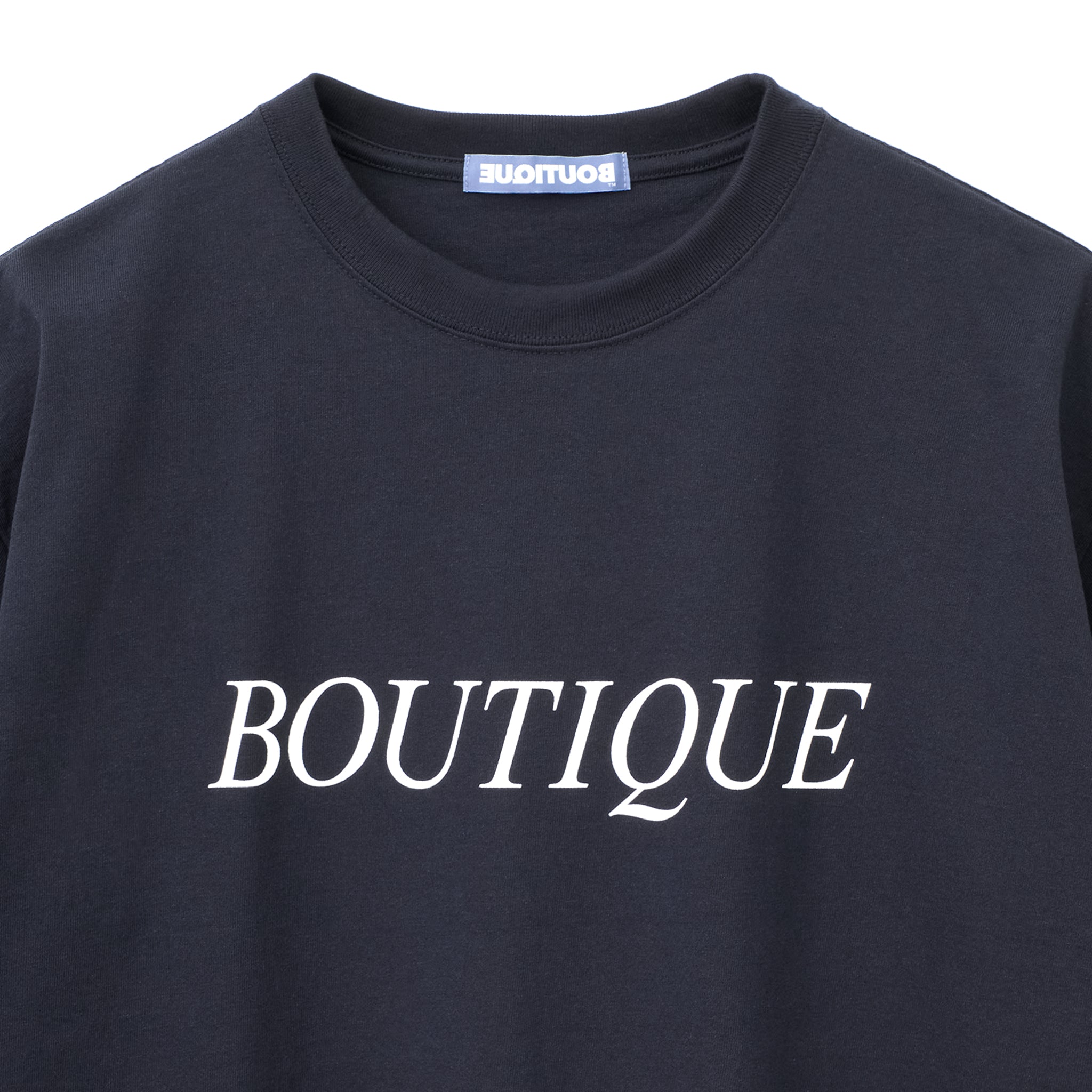 BOUTIQUE CLASSIC LOGO TEE NAVY（ブティッククラシックロゴTシャツネイビー）｜ONLINE BOUTIQUE（オンラインブティック）