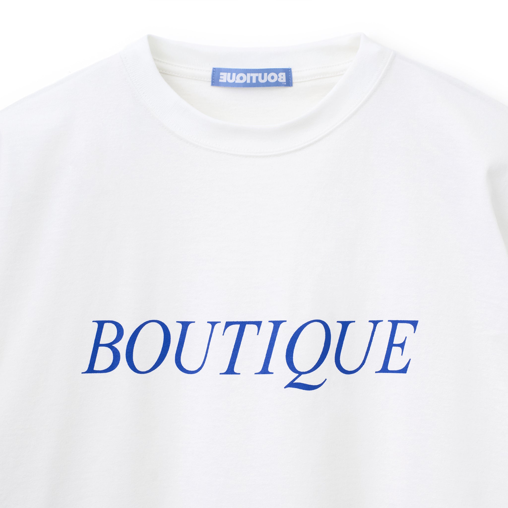 BOUTIQUE CLASSIC LOGO TEE WHITE（ブティッククラシックロゴTシャツホワイト）｜ONLINE BOUTIQUE（オンラインブティック）