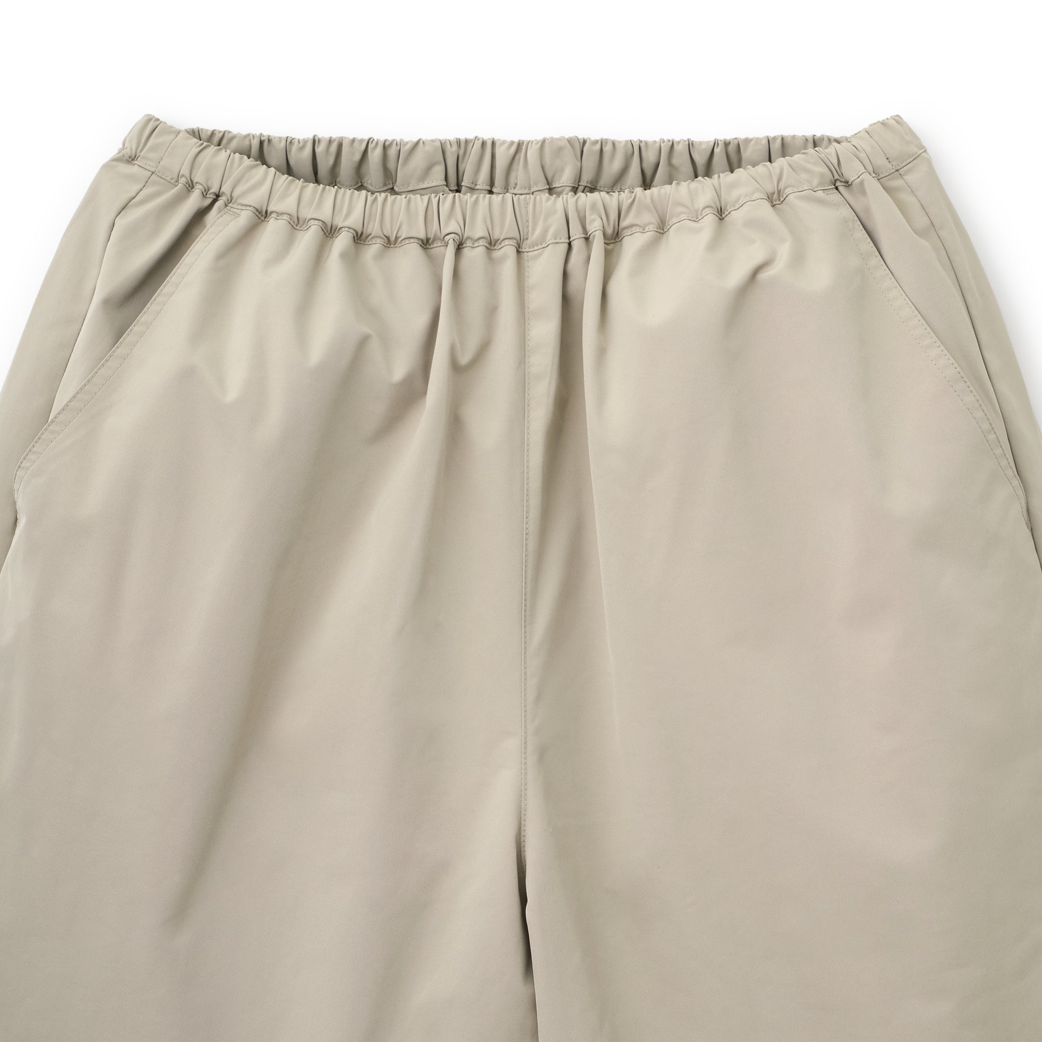 BOUTIQUE WIDE EASY SHORTS BEIGE（ブティックワイドイージーショーツベージュ）｜ONLINE BOUTIQUE（オンラインブティック）
