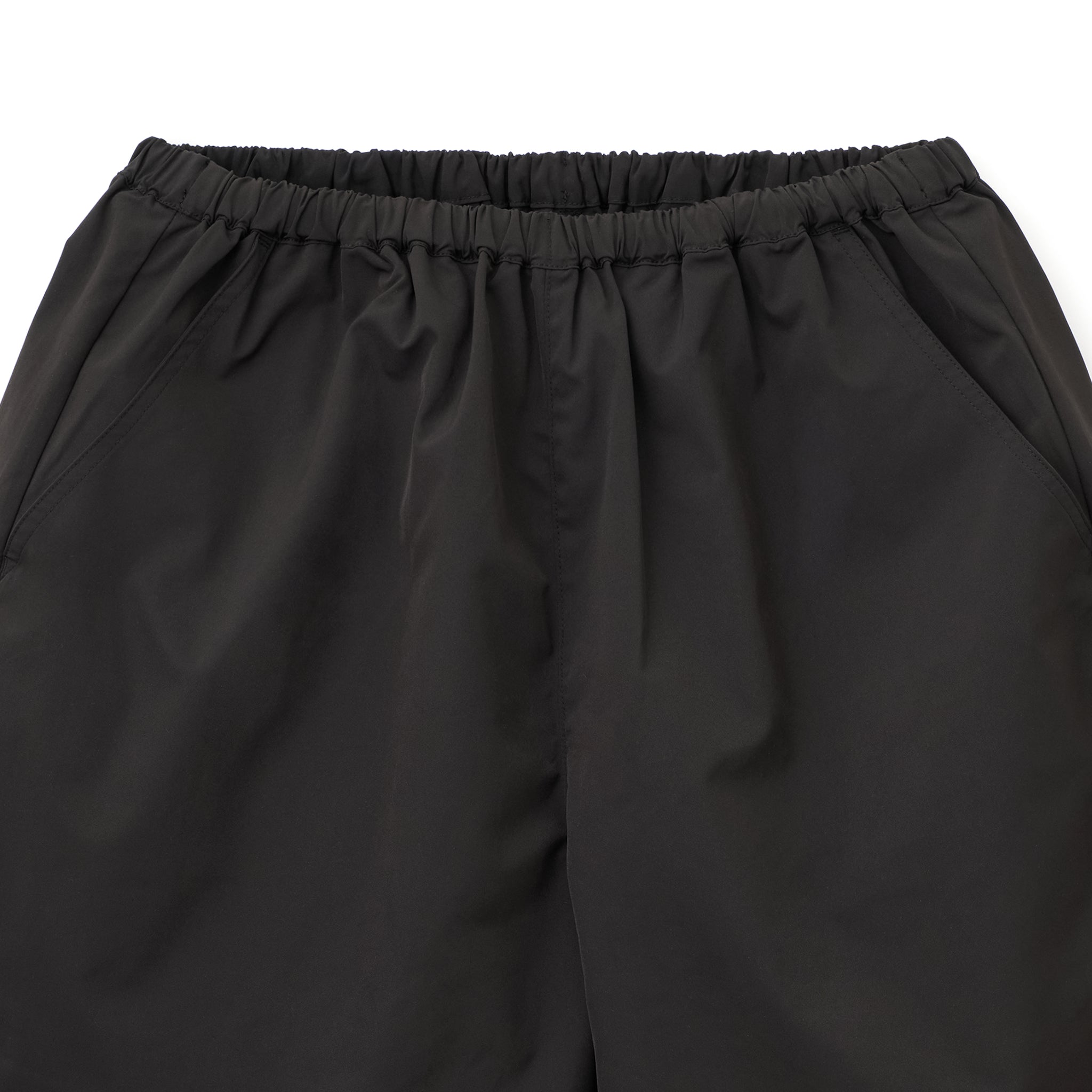BOUTIQUE WIDE EASY SHORTS BLACK（ブティックワイドイージーショーツブラック）｜ONLINE BOUTIQUE（オンラインブティック）