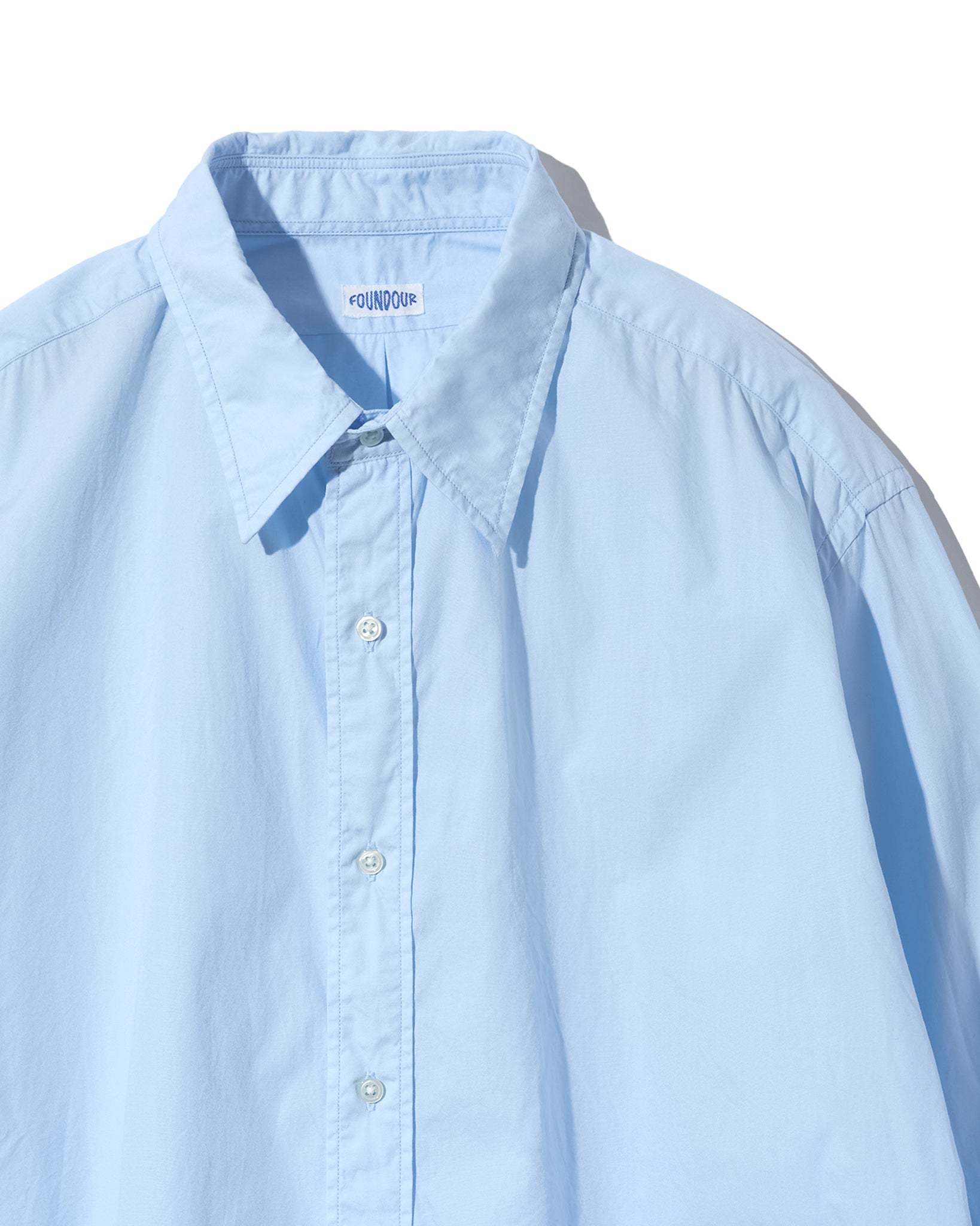 FOUNDOUR COTTON BROAD REGULAR COLLAR SHIRT BLUE（ファウンダコットンブロードレギュラーカラーシャツブルー）｜ONLINE BOUTIQUE（オンラインブティック）