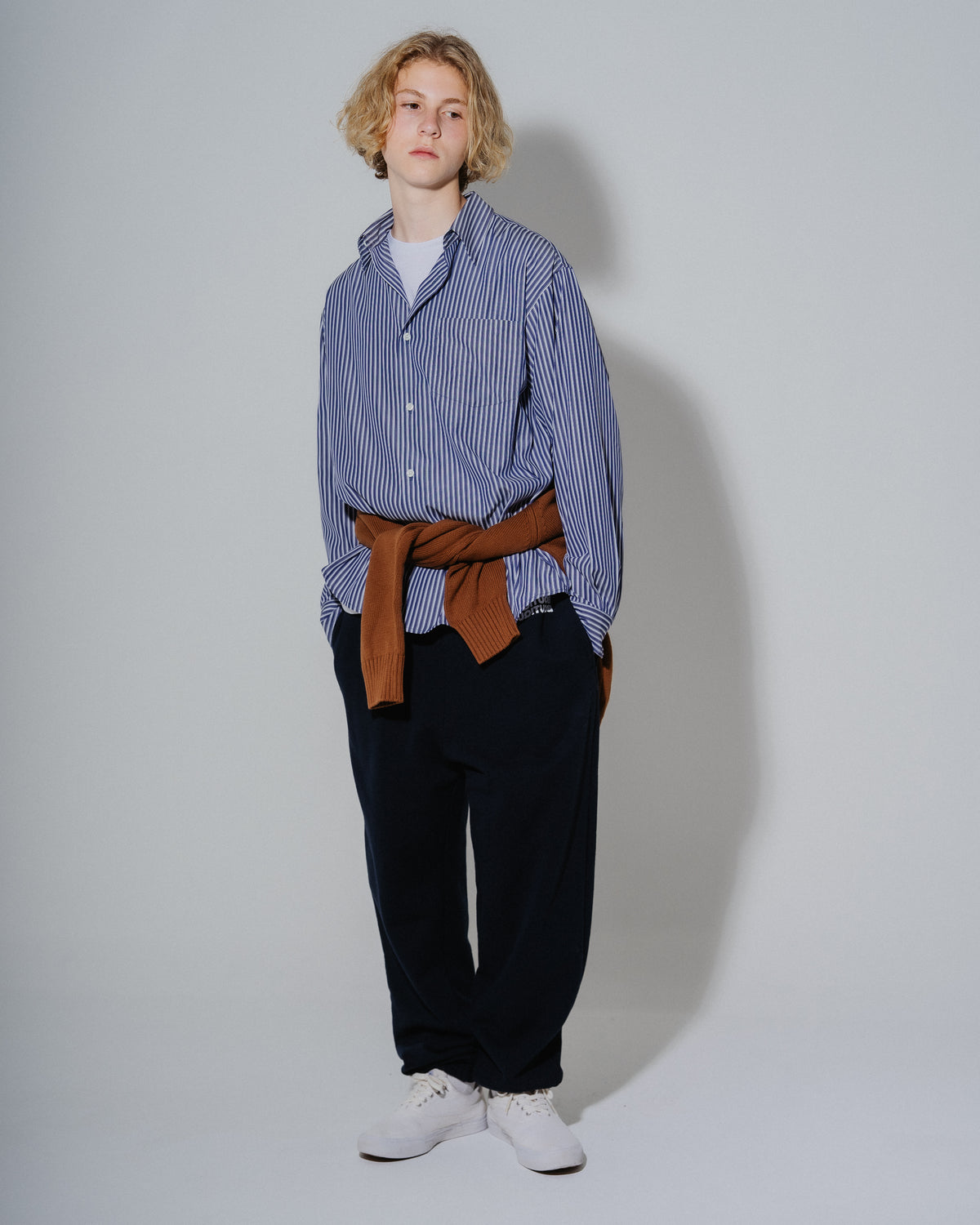 BOUTIQUE LONG SLEEVE BOX SHIRT NAVY STRIPE