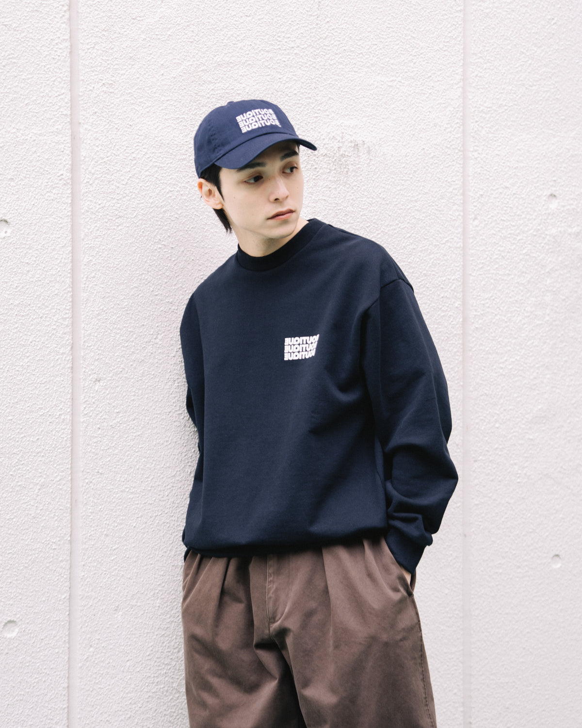 BOUTIQUE CREW NECK SWEAT NAVY（ブティッククルーネックスウェットネイビー）｜ONLINE BOUTIQUE（オンラインブティック）