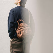 NEWBOOK HANG OUT TRIANGLE BROWN（ニューブックハングアウトトライアングルブラウン）｜ONLINE BOUTIQUE（オンラインブティック）