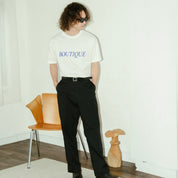 BOUTIQUE CLASSIC LOGO TEE WHITE（ブティッククラシックロゴTシャツホワイト）｜ONLINE BOUTIQUE（オンラインブティック）