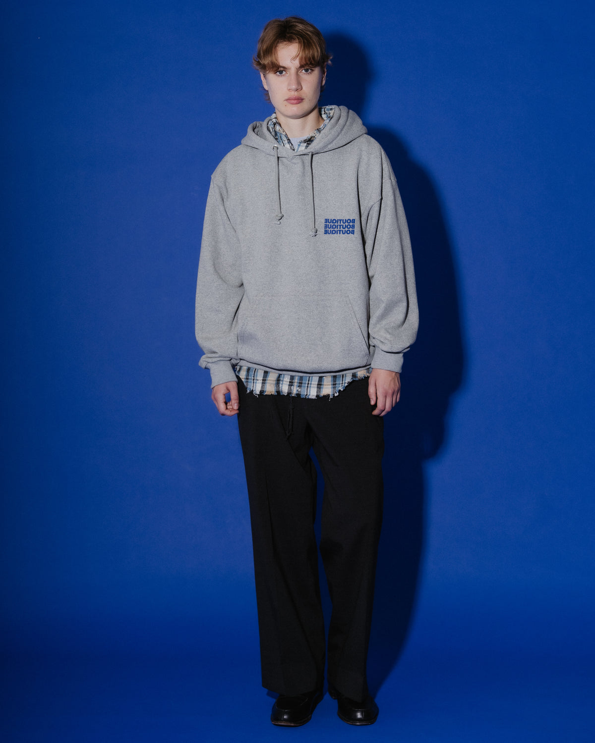 BOUTIQUE PULLOVER HOODIE HEATHER GRAY（ブティックプルオーバーフーディーヘザーグレイ）｜ONLINE BOUTIQUE（オンラインブティック）