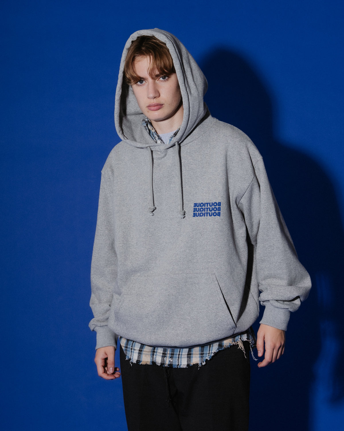 BOUTIQUE PULLOVER HOODIE HEATHER GRAY（ブティックプルオーバーフーディーヘザーグレイ）｜ONLINE BOUTIQUE（オンラインブティック）
