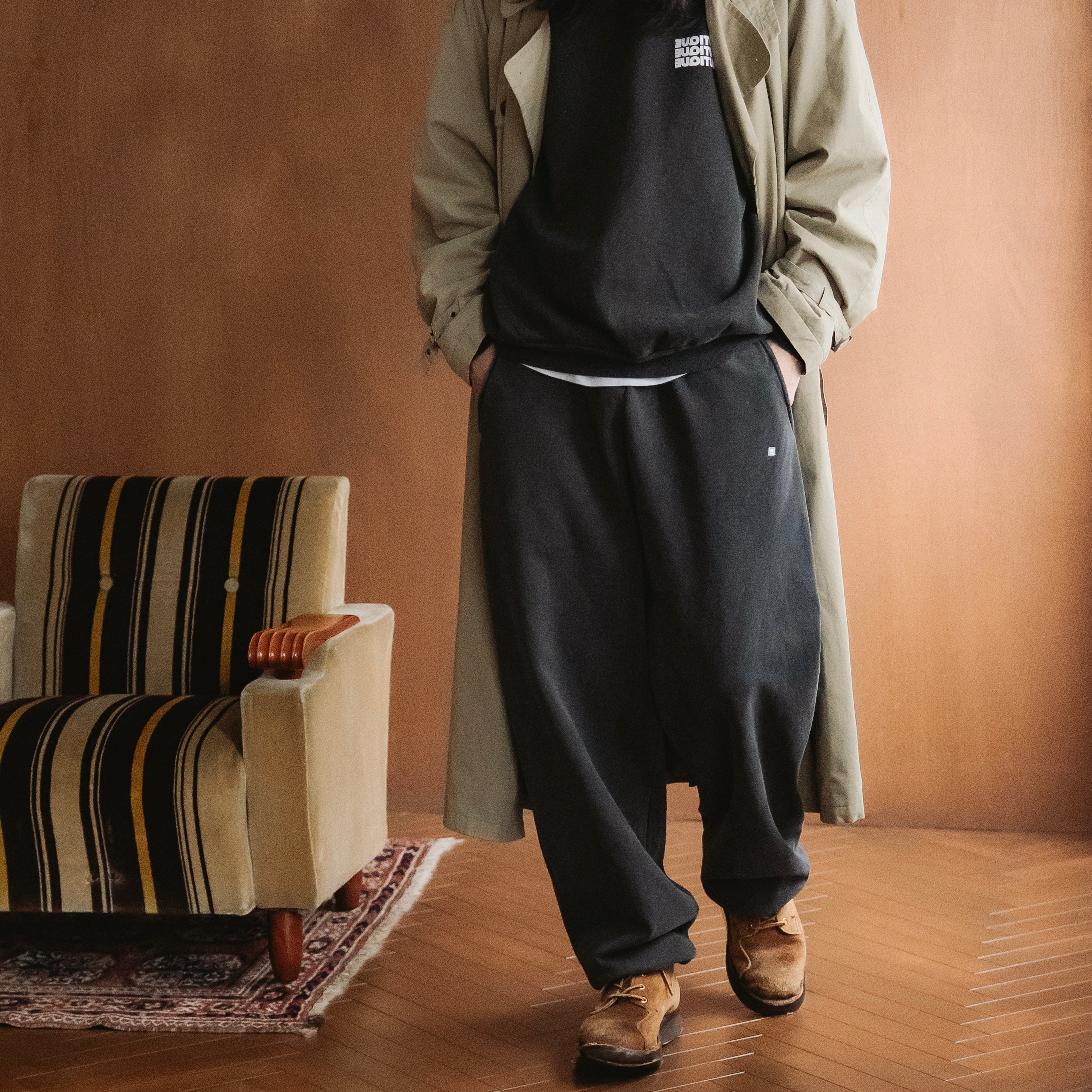 BOUTIQUE SWEAT PANTS GARMENT DYE CHARCOAL（ブティックスウェットパンツガーメントダイチャコール）｜ONLINE BOUTIQUE（オンラインブティック）