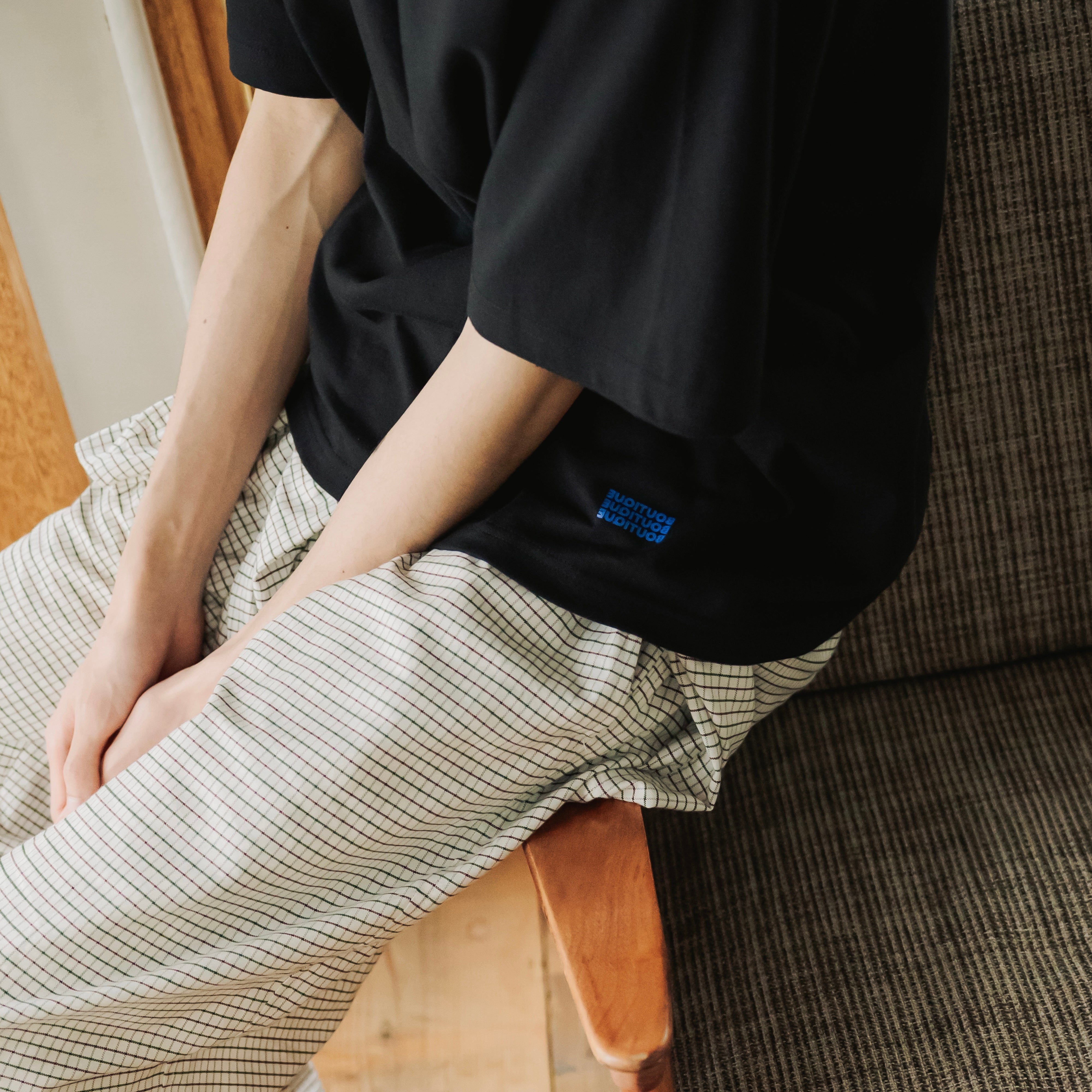 BOUTIQUE × FRUIT OF THE LOOM IT'S OUR DAILY 2PACK TEE BLACK（ブティック×フルーツオブザルームイッツアワーデイリー2パックTシャツブラック）｜ONLINE BOUTIQUE（オンラインブティック）