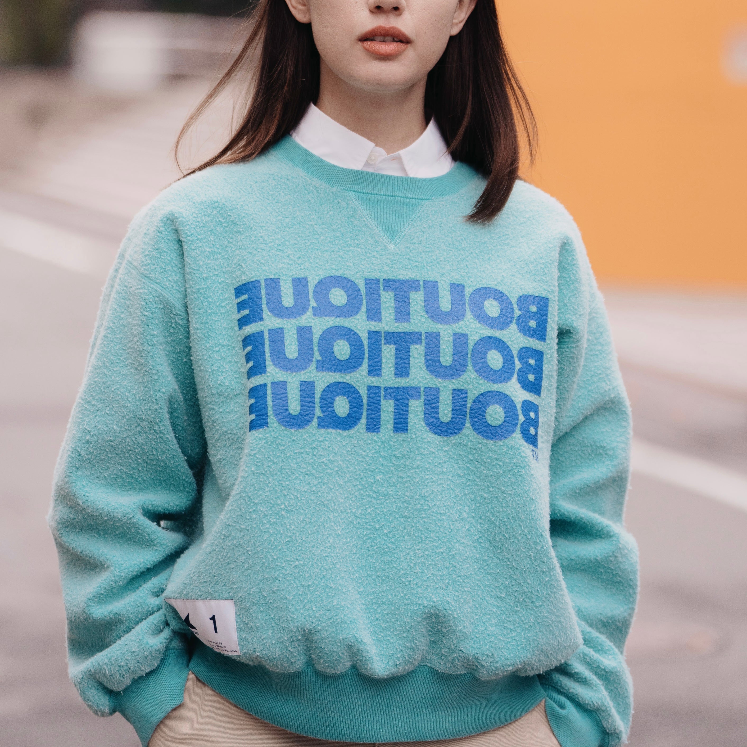 DESCENDANT × BOUTIQUE CREW NECK PIGMENT DYE TEAL（ディセンダント×ブティッククルーネックピグメントダイティール）｜ONLINE BOUTIQUE（オンラインブティック））