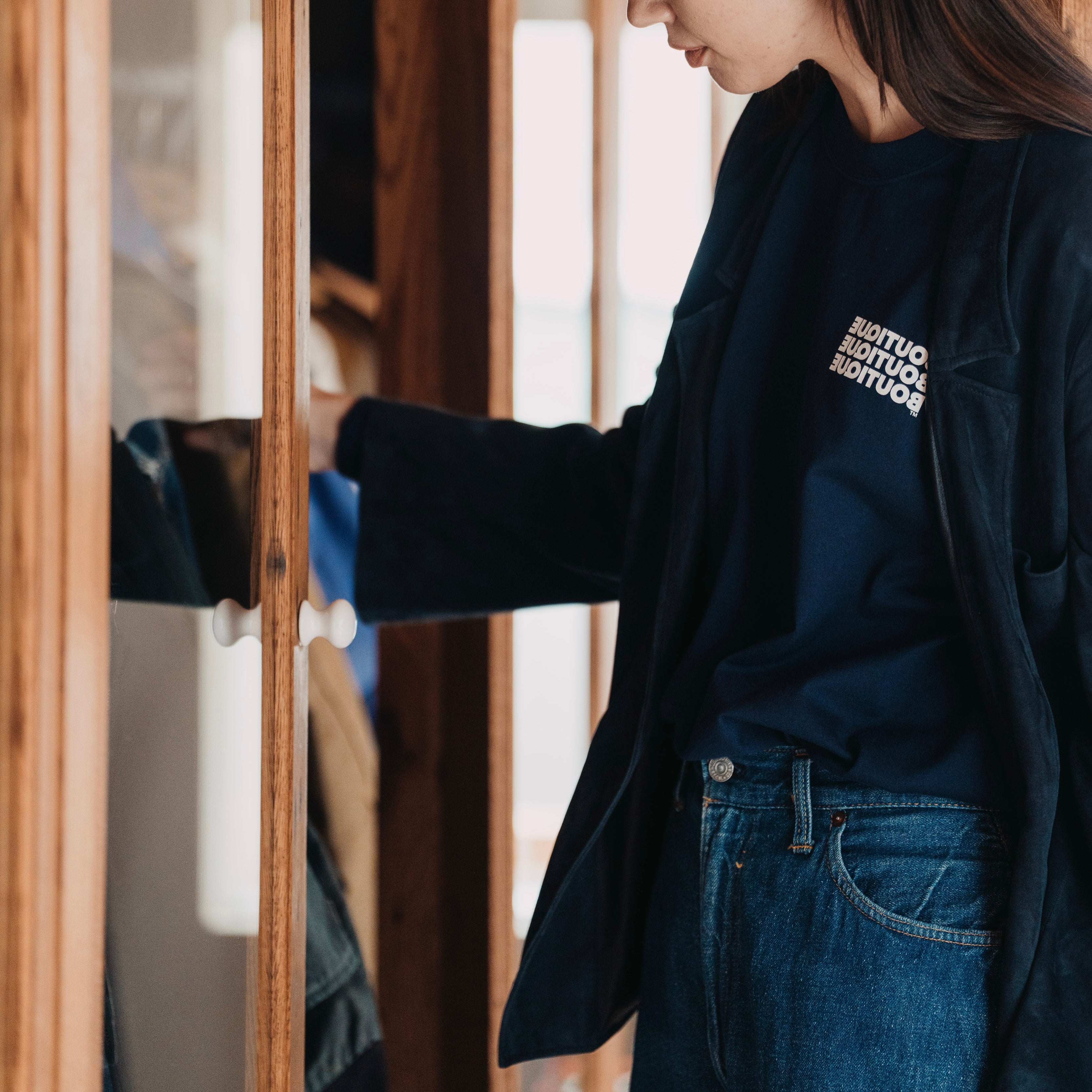 DESCENDANT × BOUTIQUE  LS NAVY（ディセンダント×ブティックロングスリーブネイビー）｜ONLINE BOUTIQUE（オンラインブティック）