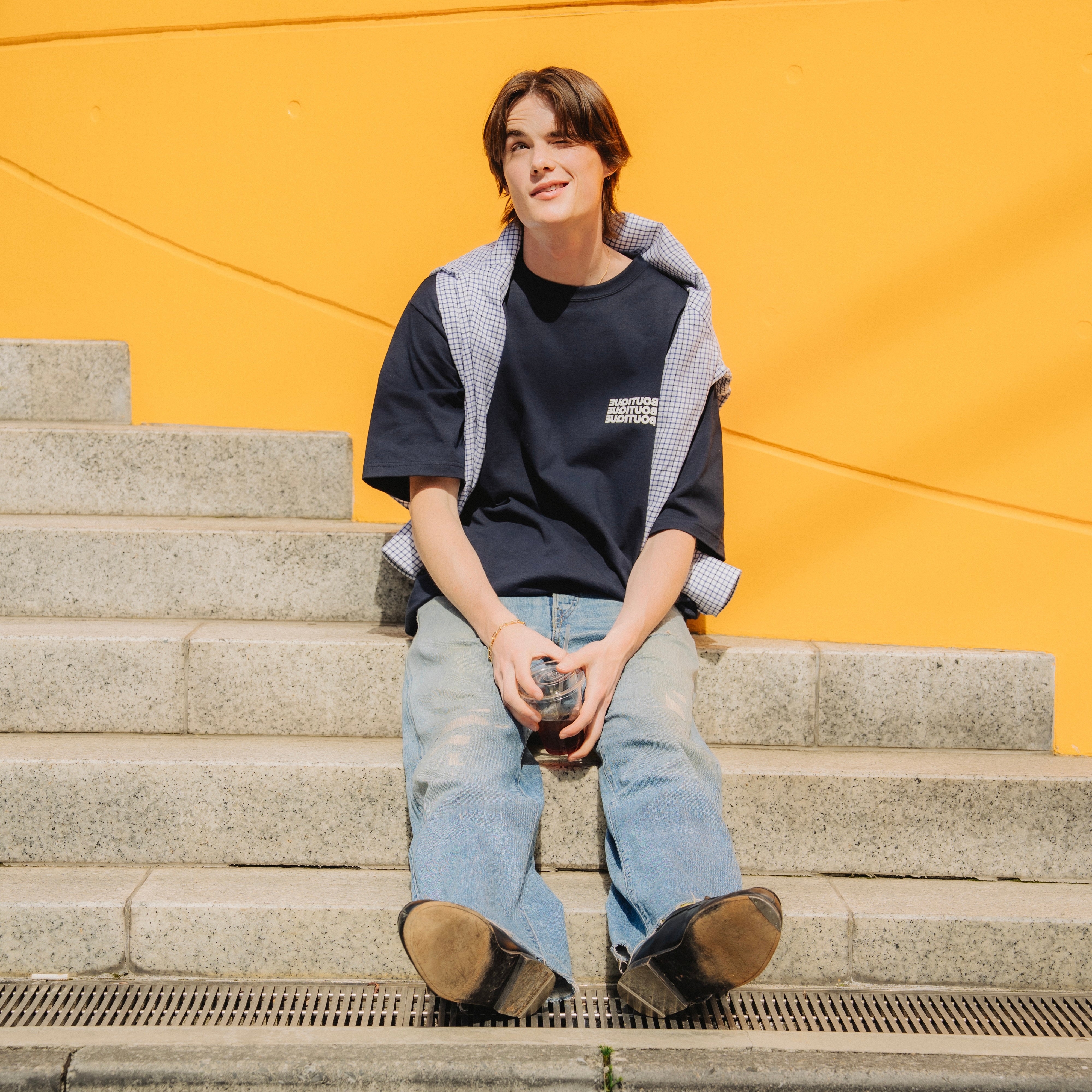 BOUTIQUE SHORT SLEEVE TEE NAVY（ブティックショートスリーブTシャツネイビー）｜ONLINE BOUTIQUE（オンラインブティック）