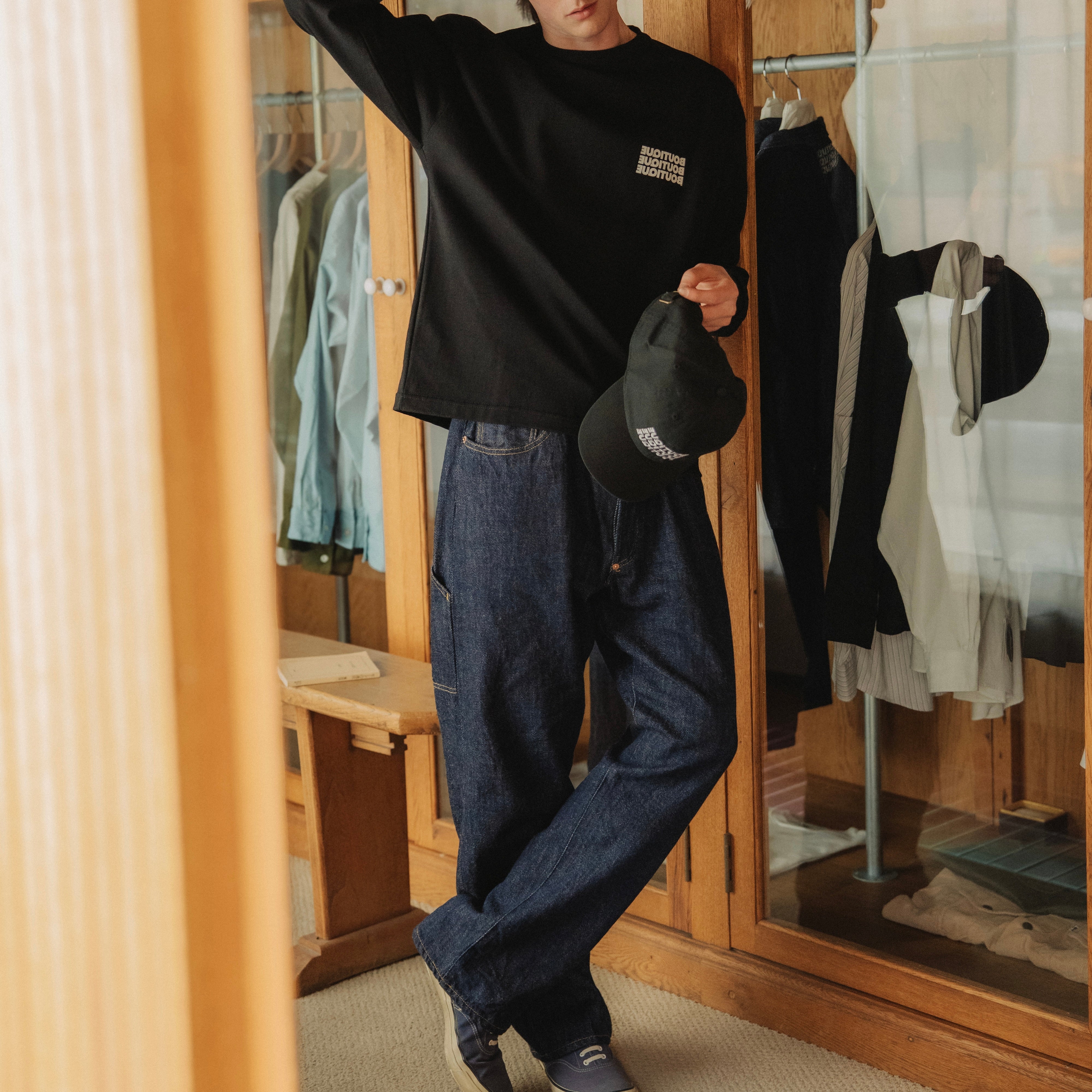 BOUTIQUE LONG SLEEVE TEE BLACK（ブティックロングスリーブTシャツブラック）｜ONLINE BOUTIQUE（オンラインブティック）