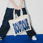 BOUTIQUE LOUD LOGO TOTE BAG（ブティックラウドロゴトートバッグ）｜ONLINE BOUTIQUE（オンラインブティック）