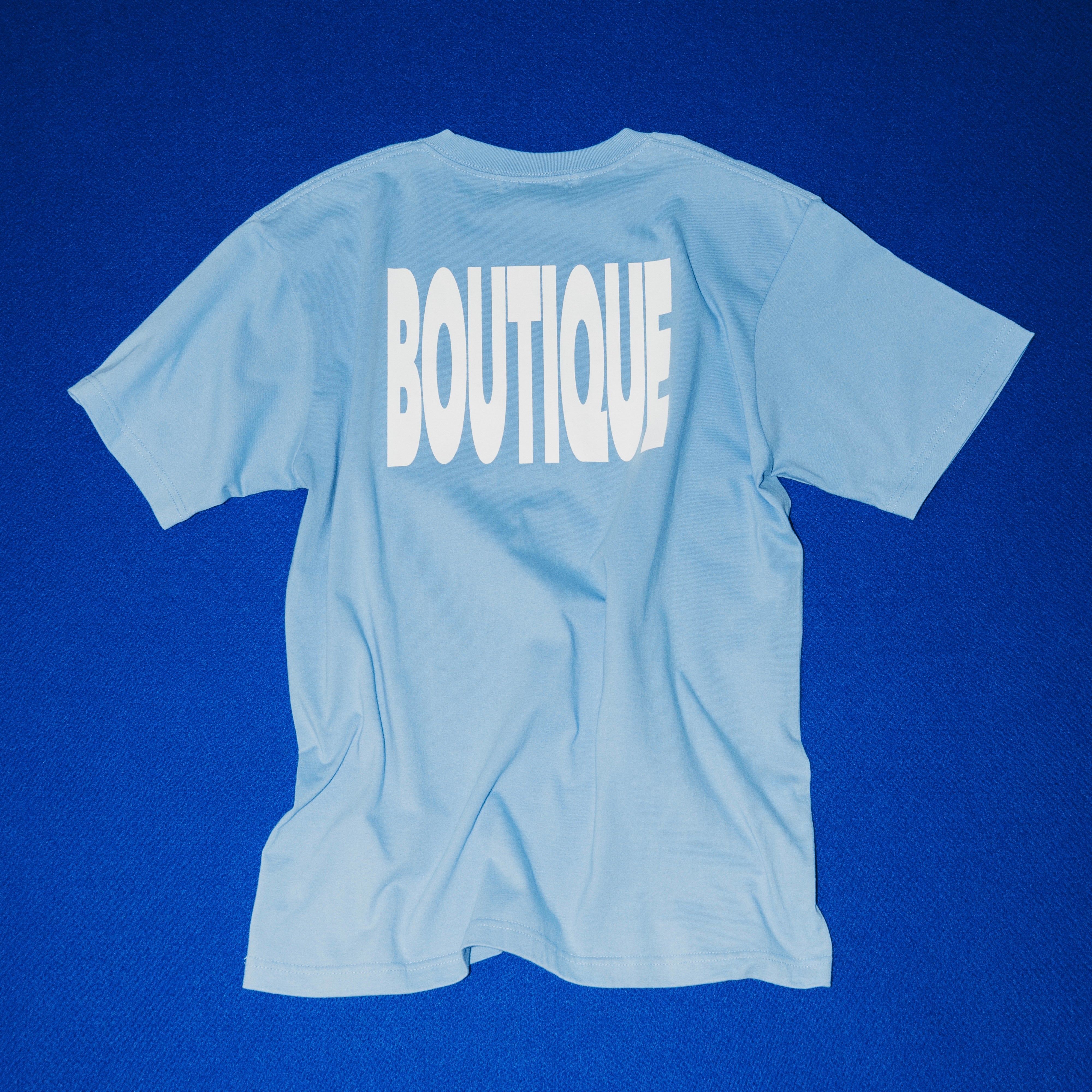 BOUTIQUE LOUD  LOGO TEE（ブティックラウドロゴTシャツ）｜ONLINE BOUTIQUE（オンラインブティック）