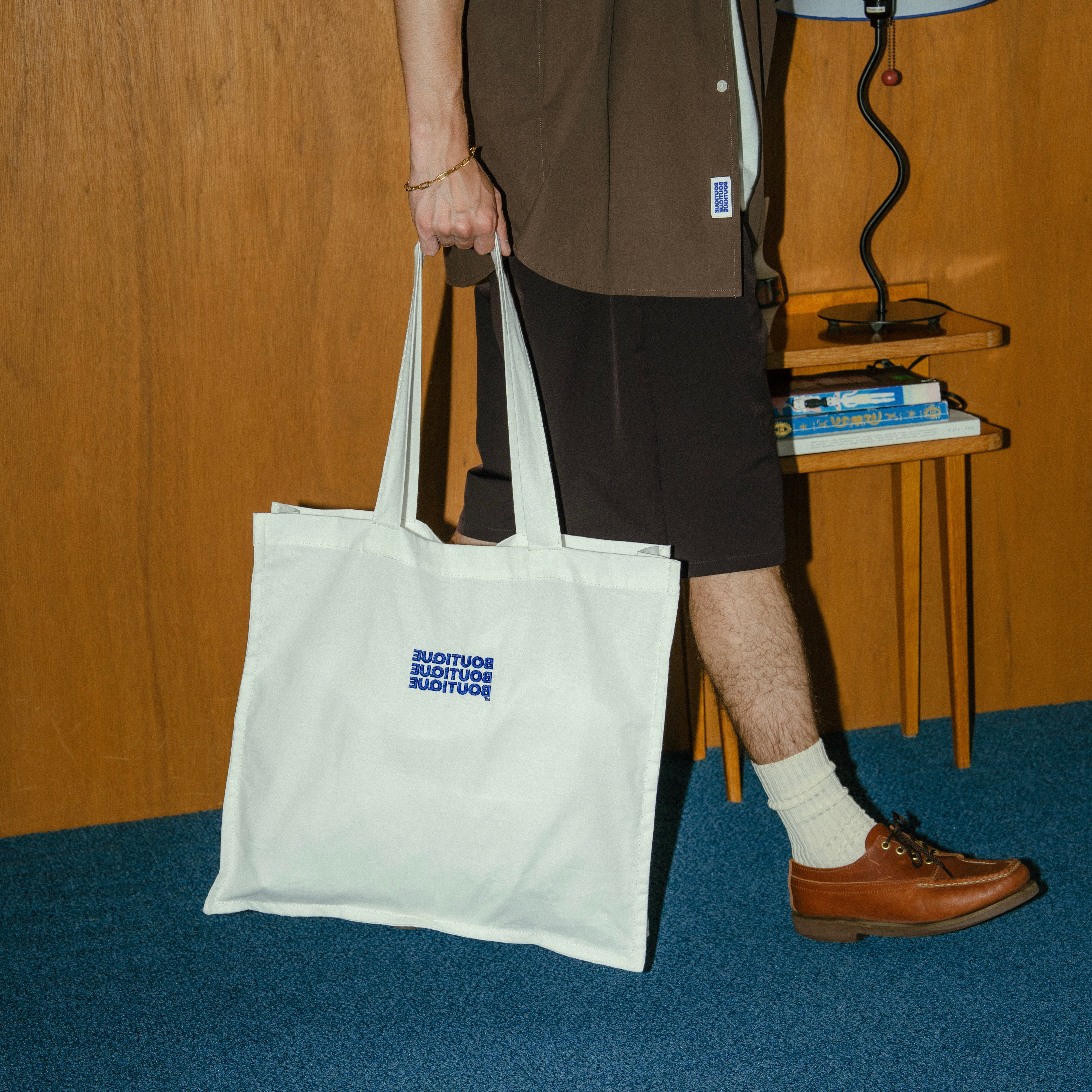 BOUTIQUE FABRIC TOTE BAG WHITE（ブティックファブリックトートバッグホワイト）｜ONLINE BOUTIQUE（オンラインブティック）