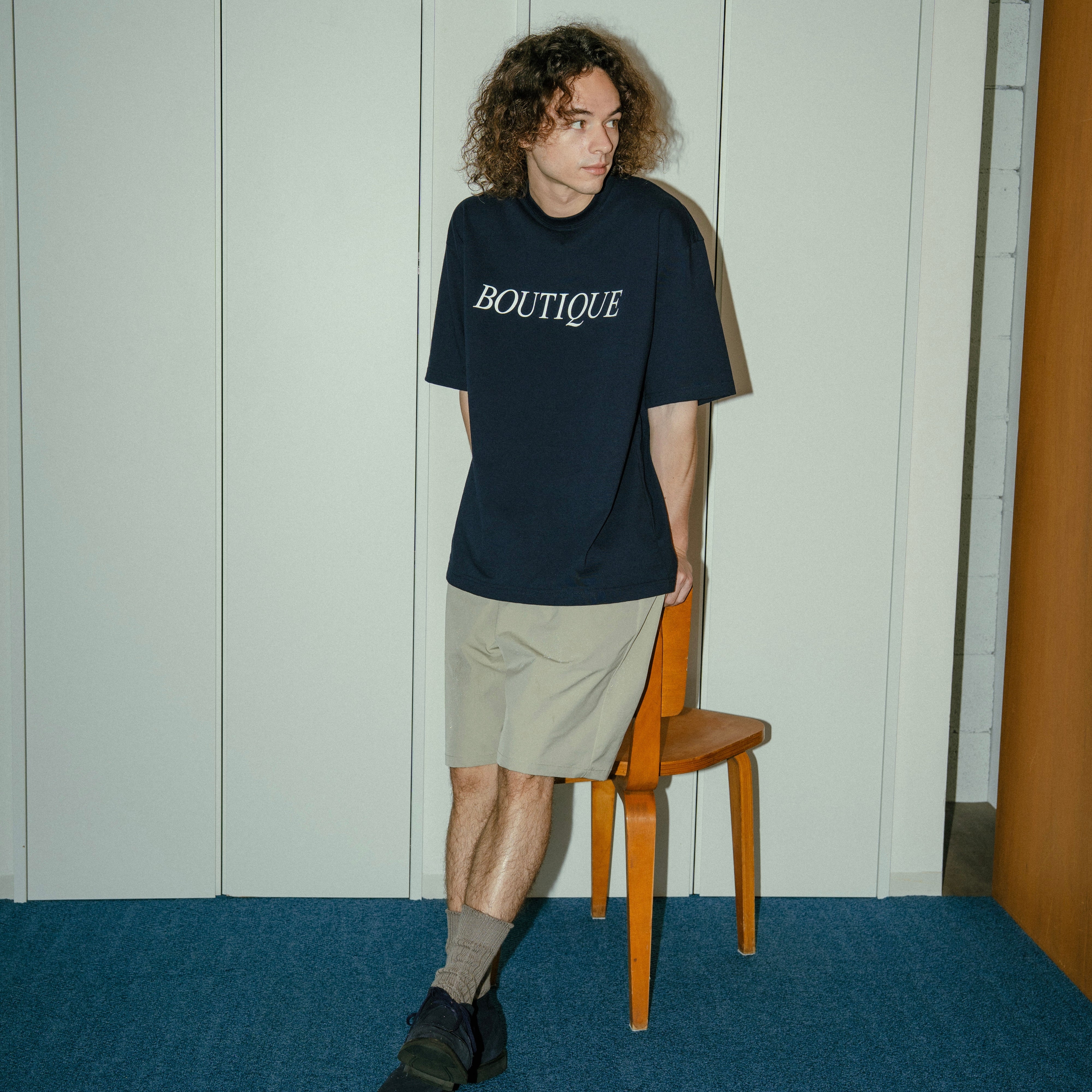 BOUTIQUE CLASSIC LOGO TEE BLACK（ブティッククラシックロゴTシャツブラック）｜ONLINE BOUTIQUE（オンラインブティック）