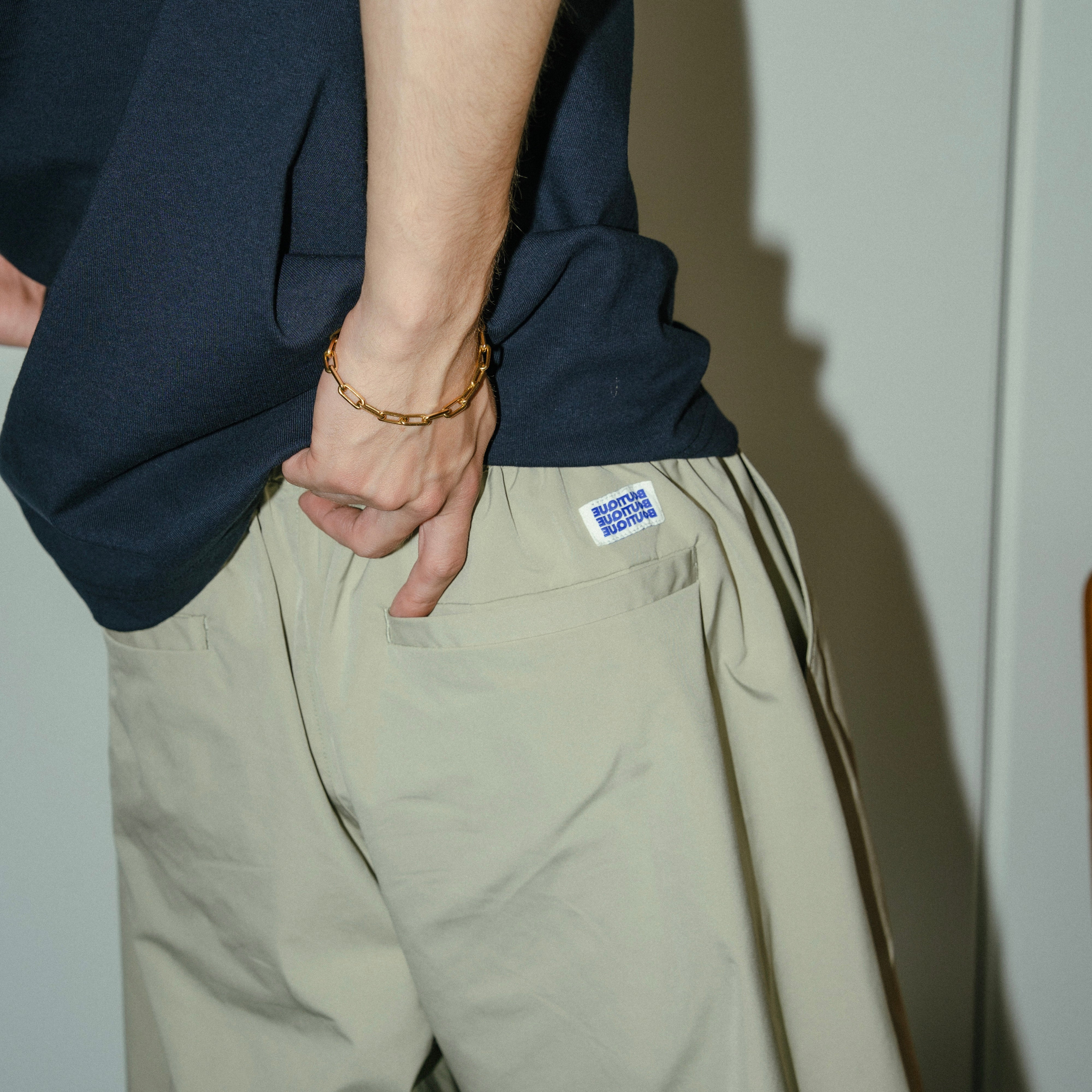 BOUTIQUE WIDE EASY SHORTS BEIGE（ブティックワイドイージーショーツベージュ）｜ONLINE BOUTIQUE（オンラインブティック）