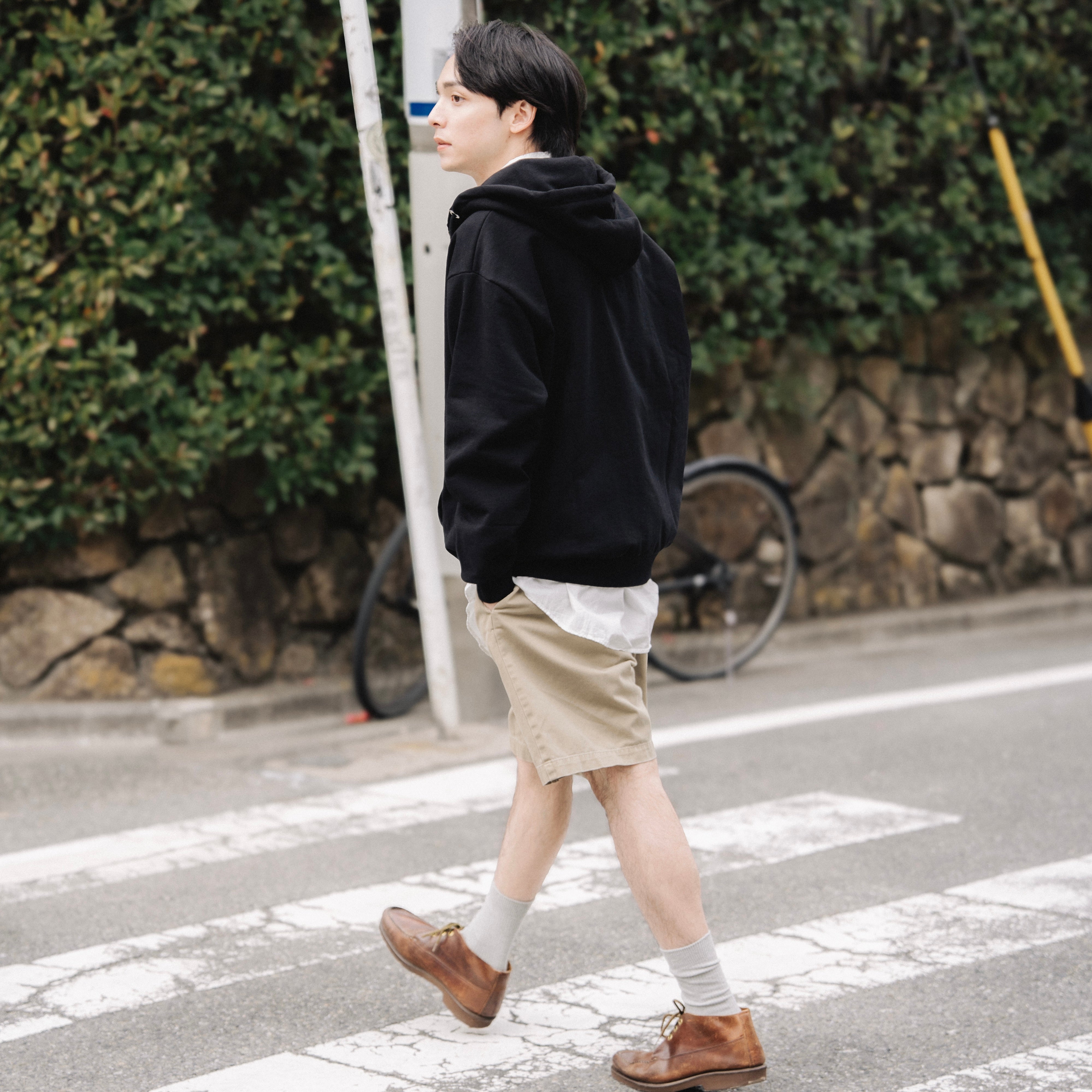 BOUTIQUE ZIP UP HOODIE BLACK（ブティックジップアップフーディーブラック）｜ONLINE BOUTIQUE（オンラインブティック）