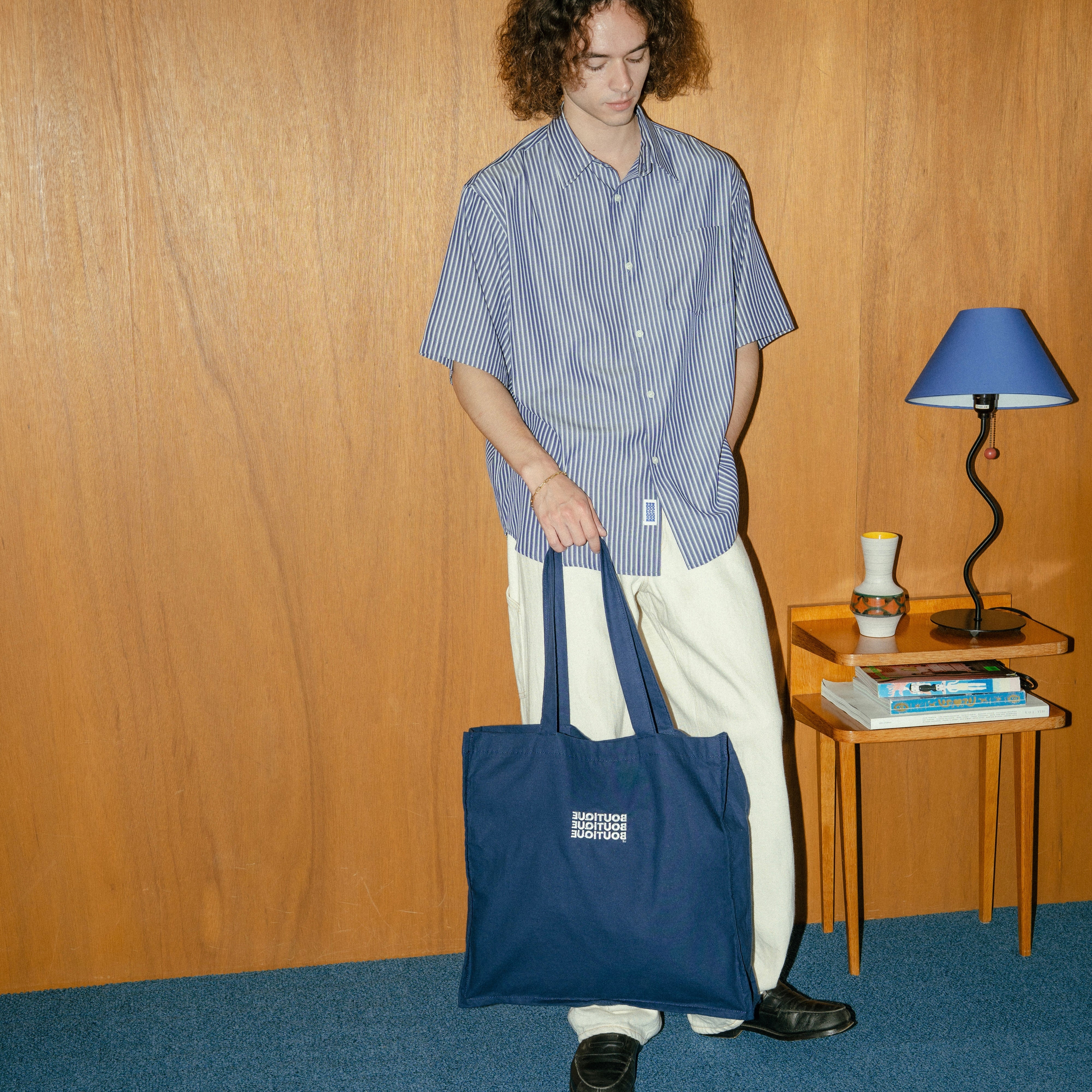 BOUTIQUE FABRIC TOTE BAG NAVY（ブティックファブリックトートバッグネイビー）｜ONLINE BOUTIQUE（オンラインブティック）
