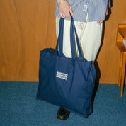 BOUTIQUE FABRIC TOTE BAG NAVY（ブティックファブリックトートバッグネイビー）｜ONLINE BOUTIQUE（オンラインブティック）