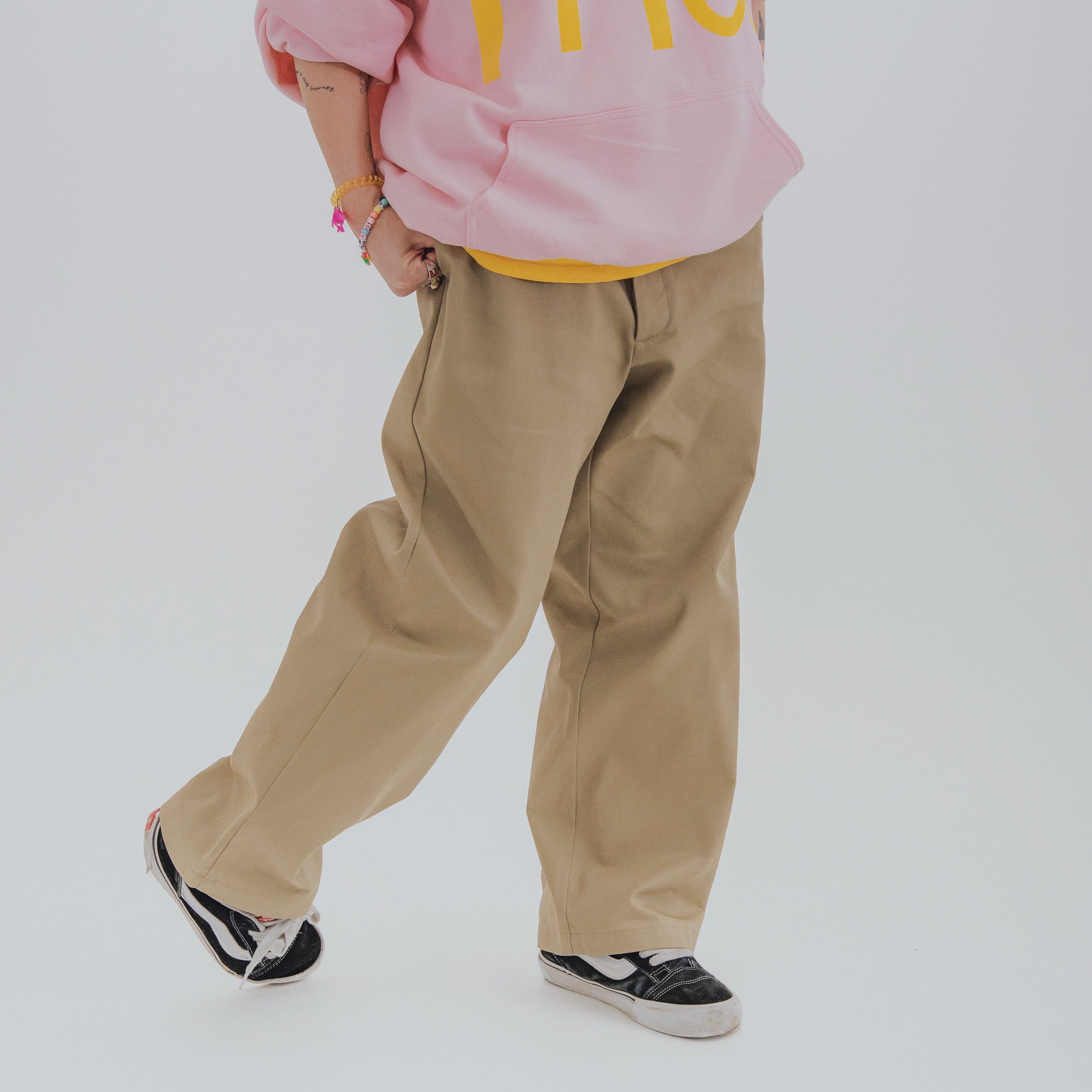 Dickies®︎ × BOUTIQUE 30-25 WORK TROUSERS KHAKI（ディッキーズ×ブティック30-25ワークトラウザーカーキ）｜ONLINE BOUTIQUE（オンラインブティック）