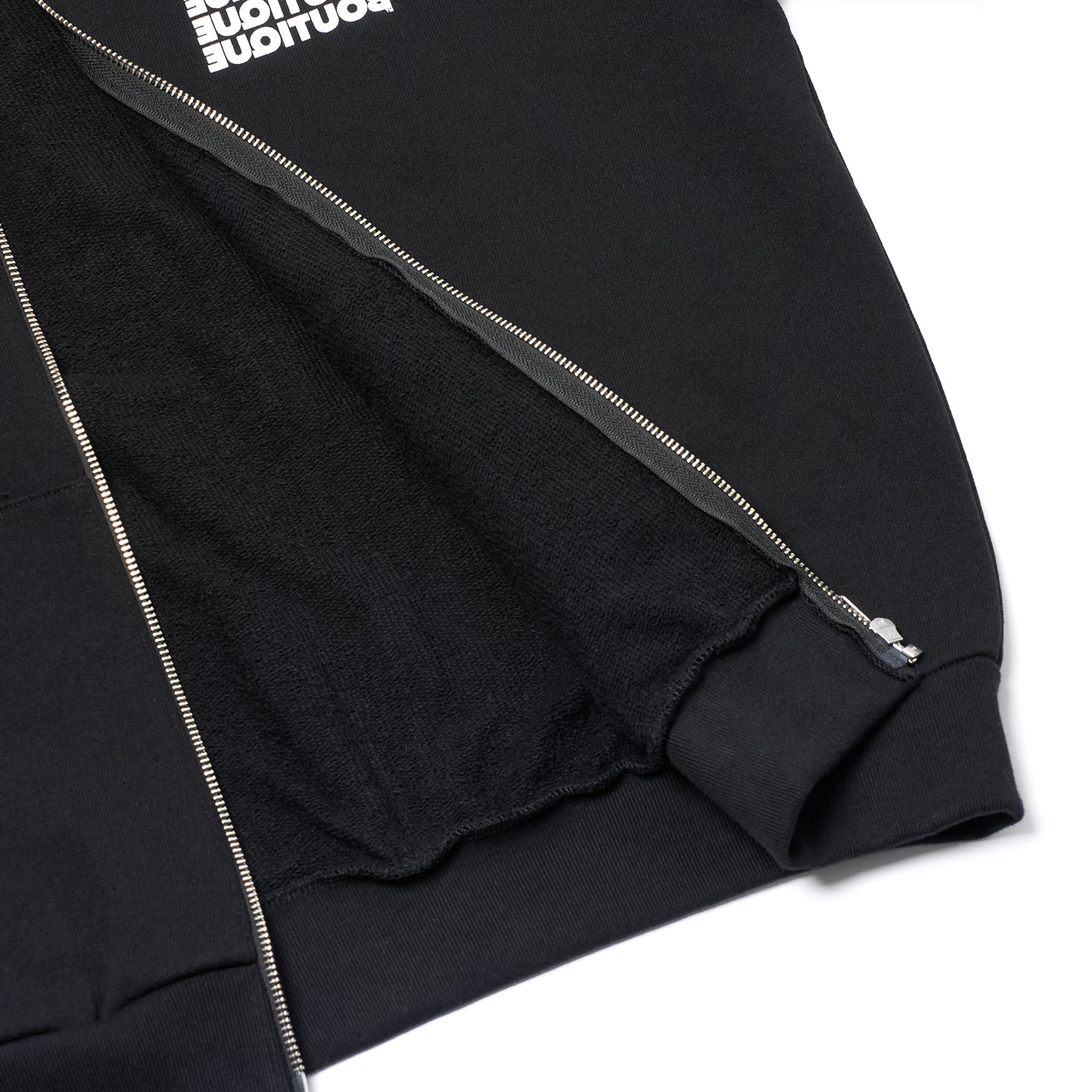 BOUTIQUE ZIP UP HOODIE BLACK（ブティックジップアップフーディーブラック）｜ONLINE BOUTIQUE（オンラインブティック）