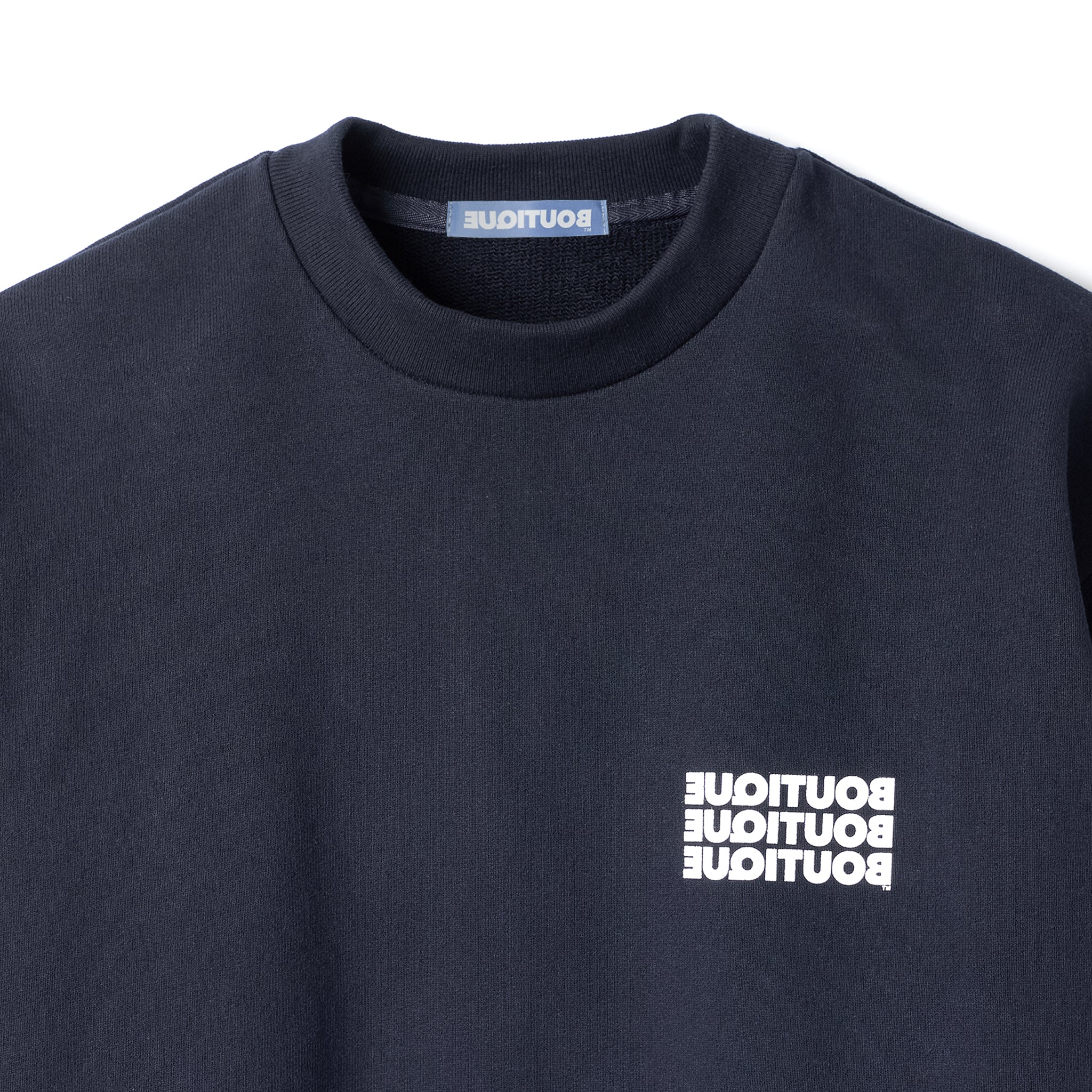 BOUTIQUE CREW NECK SWEAT NAVY（ブティッククルーネックスウェットネイビー）｜ONLINE BOUTIQUE（オンラインブティック）