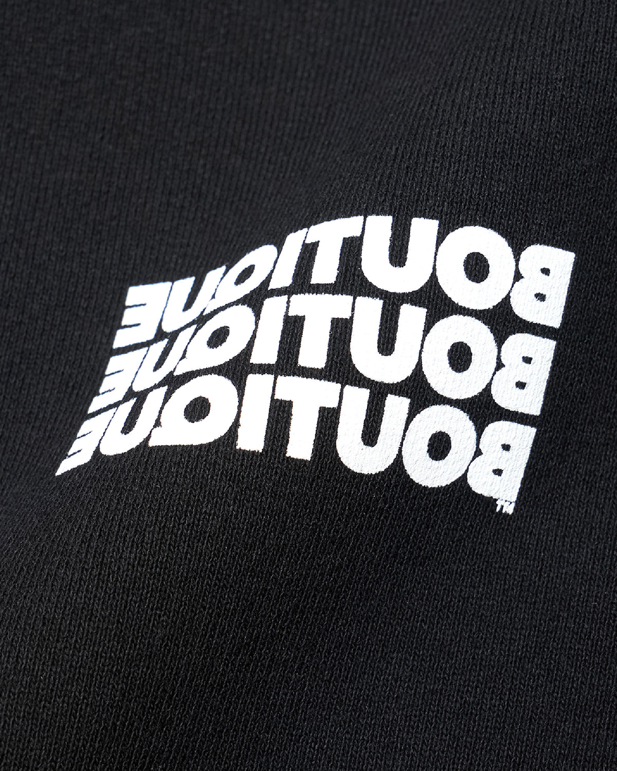 BOUTIQUE PULLOVER HOODIE BLACK（ブティックプルオーバーフーディーブラック）｜ONLINE BOUTIQUE（オンラインブティック）