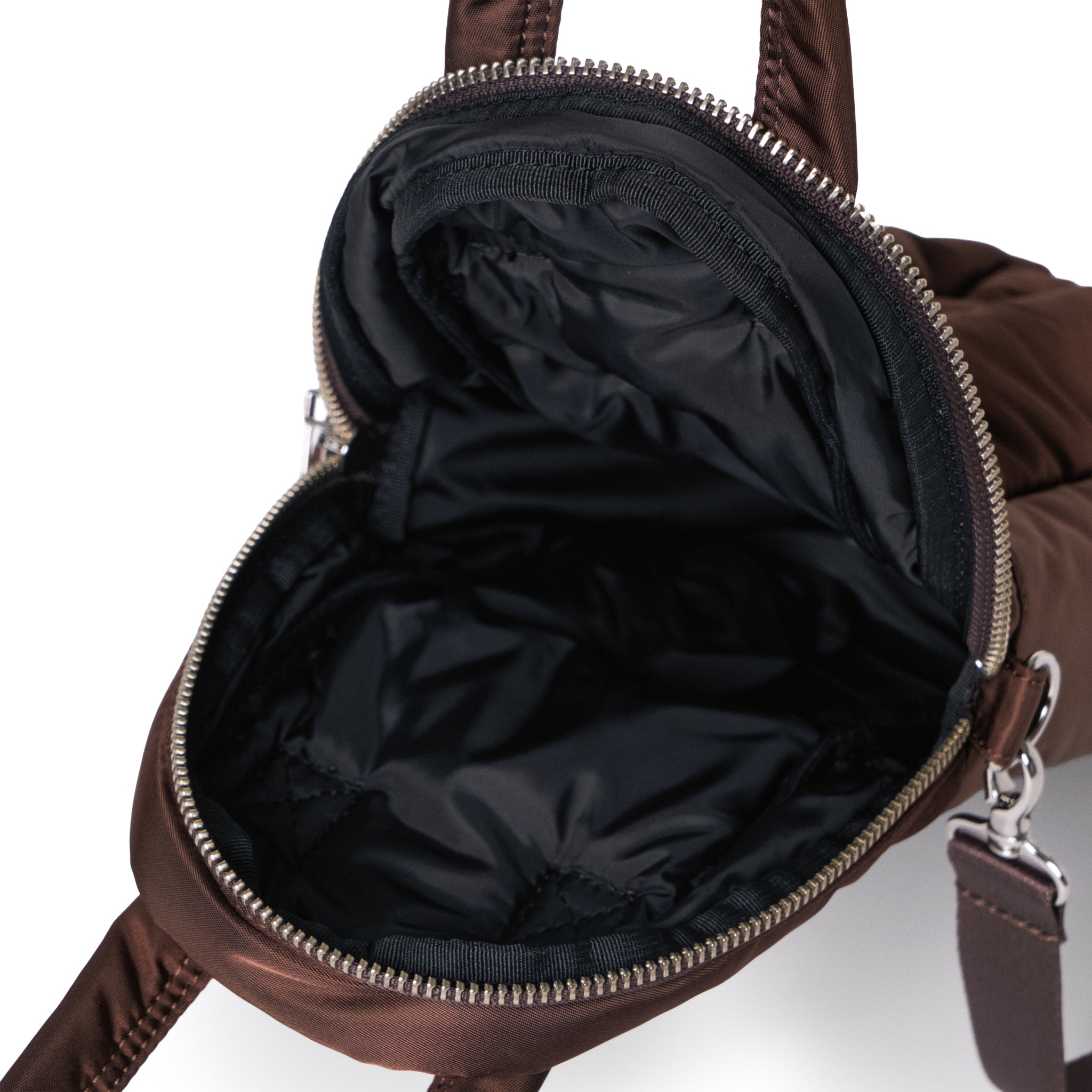 NEWBOOK HANG OUT RECTANGLE BROWN（ニューブックハングアウトリクタングルブラウン）｜ONLINE BOUTIQUE（オンラインブティック）